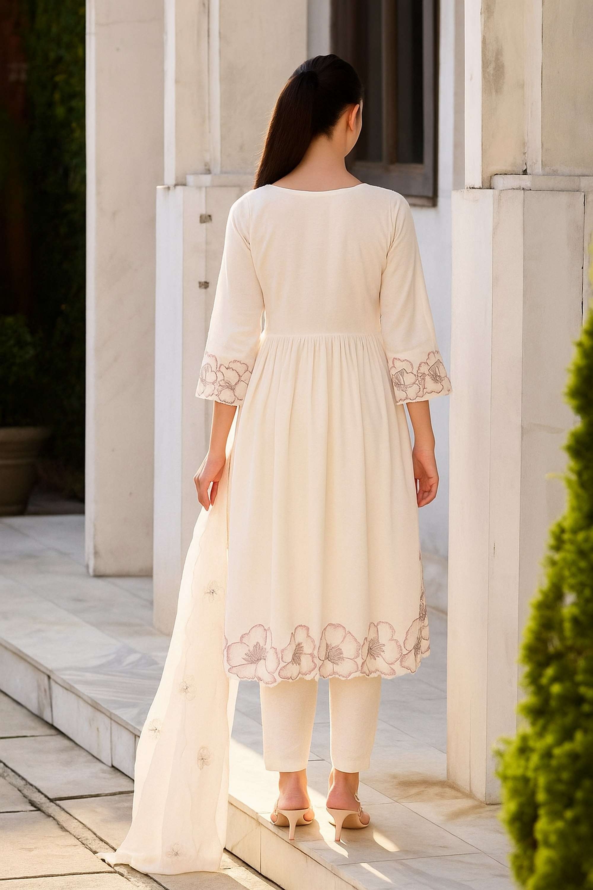 Printed-Cotton-Round-Neck-Women-s-Kurta-Set