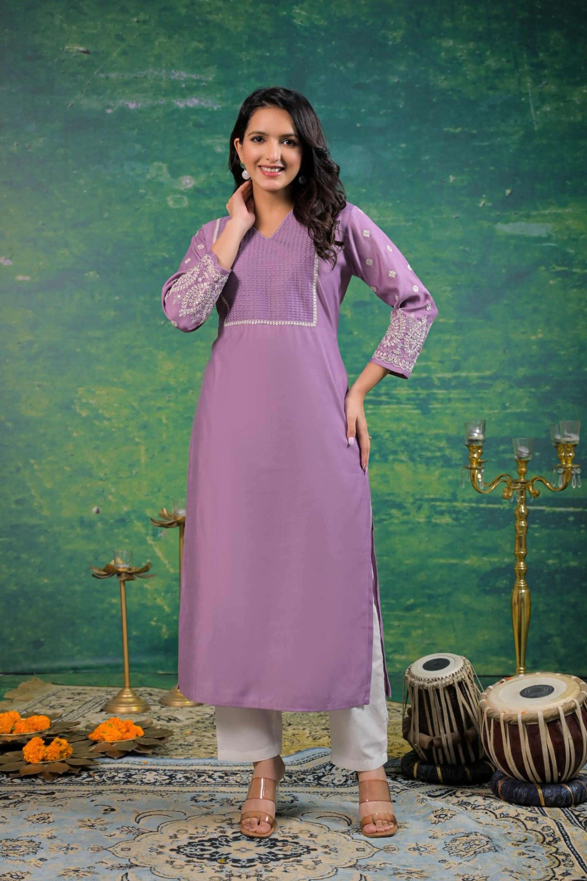 Embroidered-Viscose-Women-s-Ethnic-Kurti