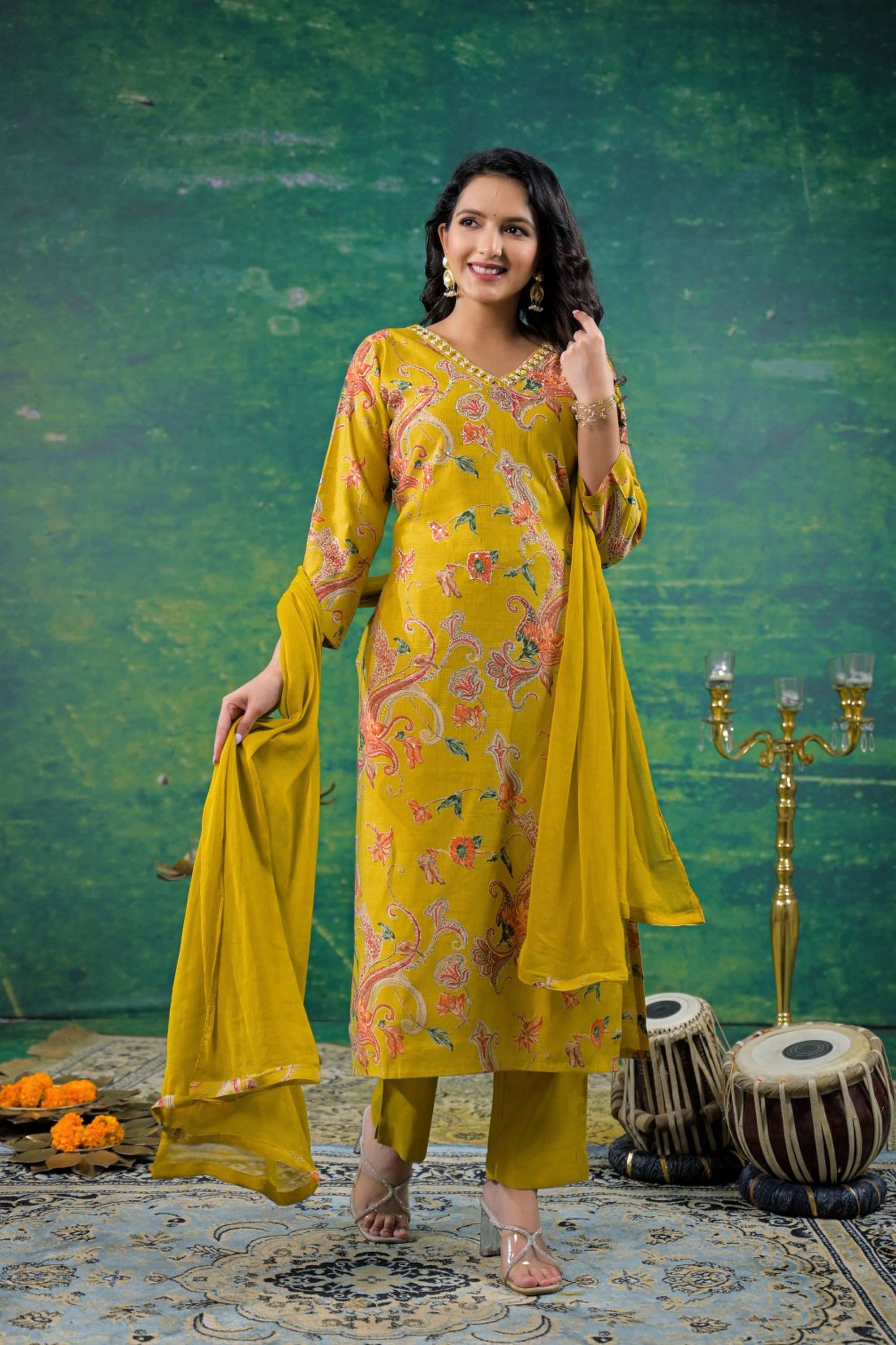 Linen-Regular-Fit-Women-s-Kurta-Set