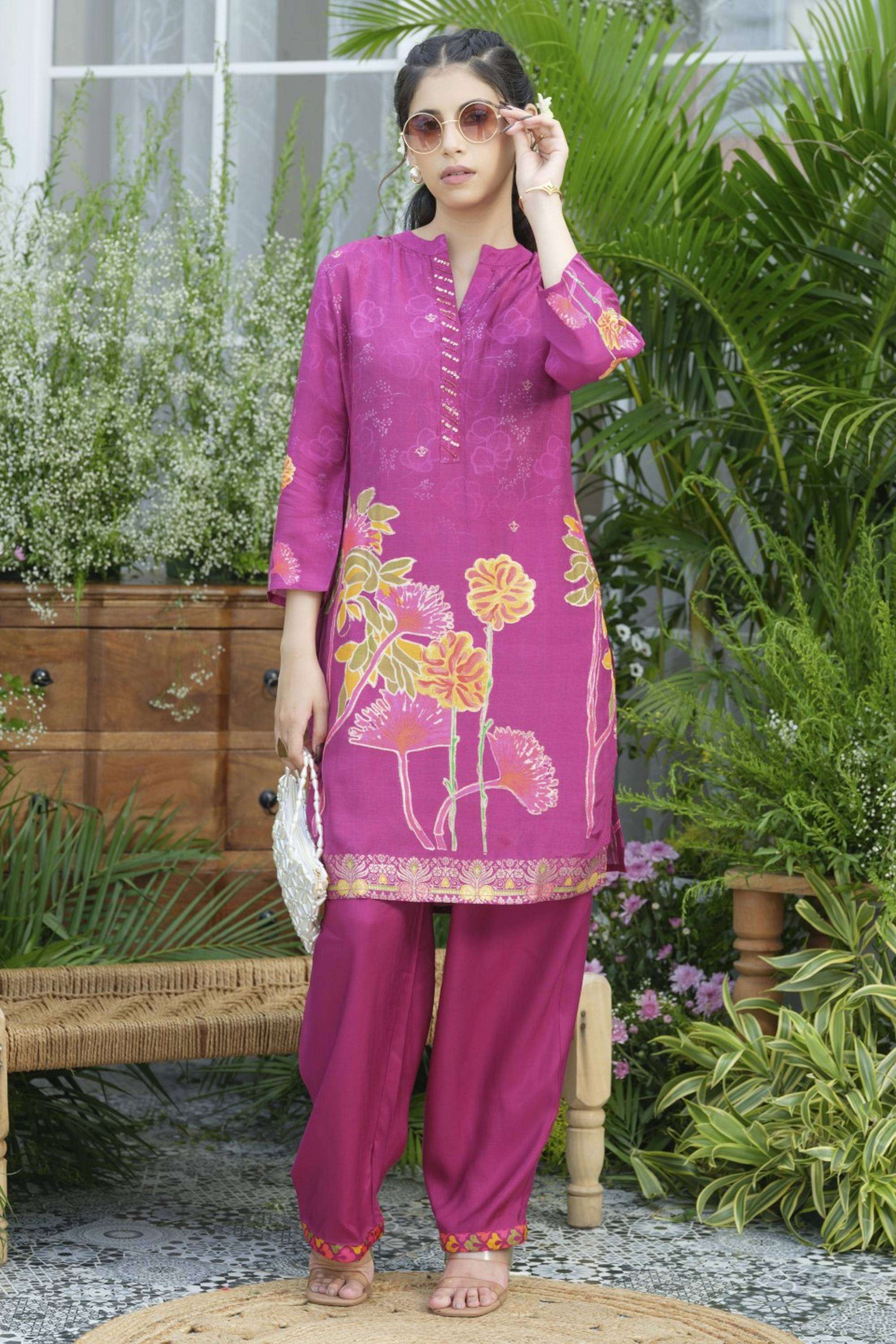 Printed-Cotton-Women-s-Ethnic-Kurta-Set
