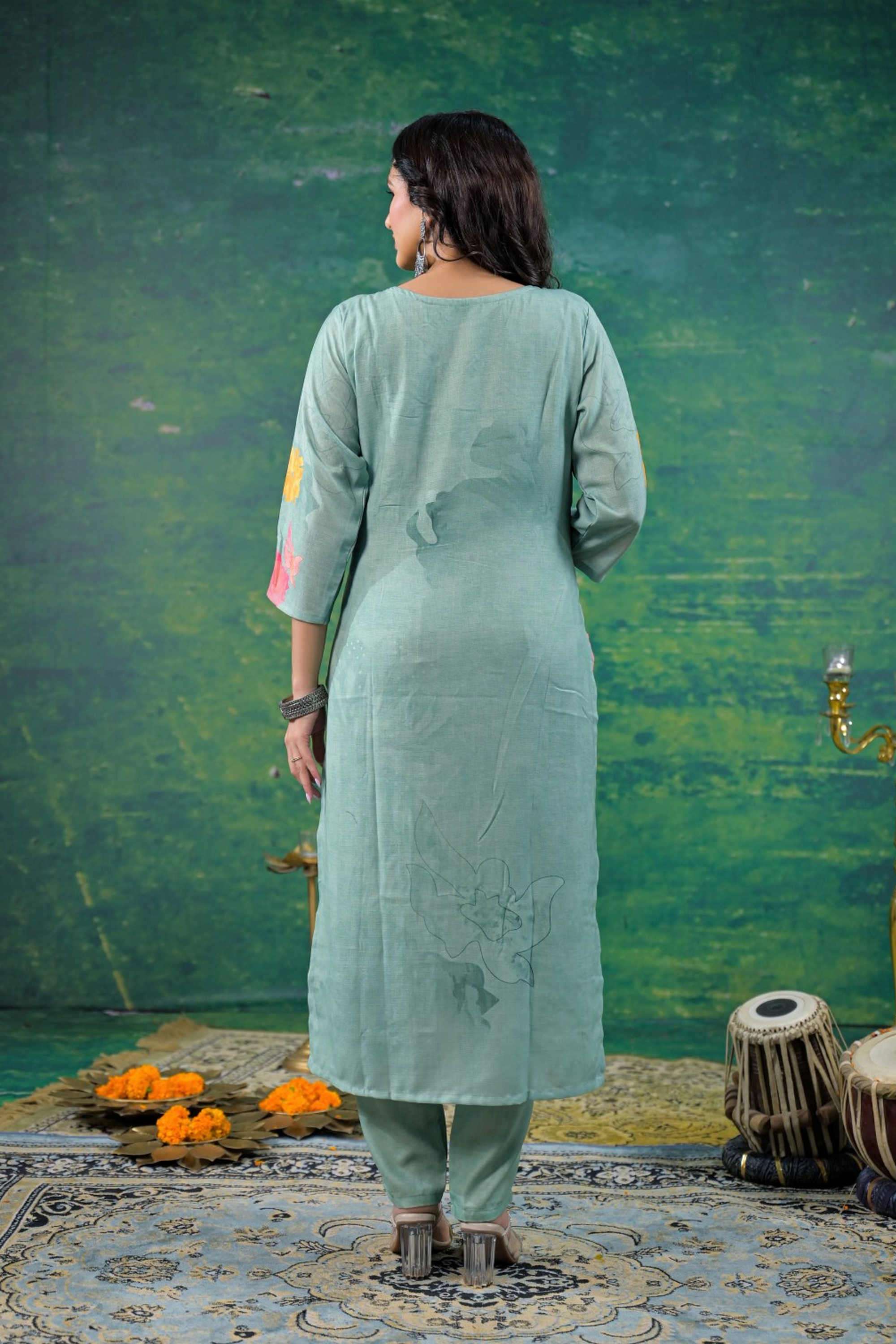 Solid-Linen-Women-s-Festive-Wear-Kurta-Set