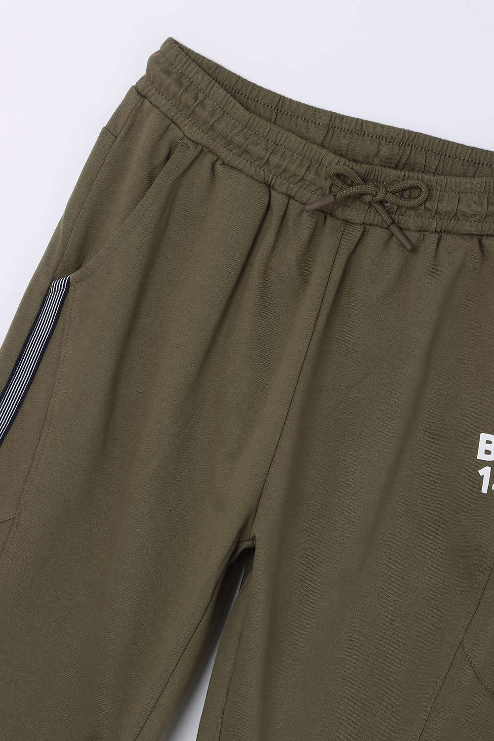Solid-Blended-Fabric-Regular-Fit-Boy-s-Joggers