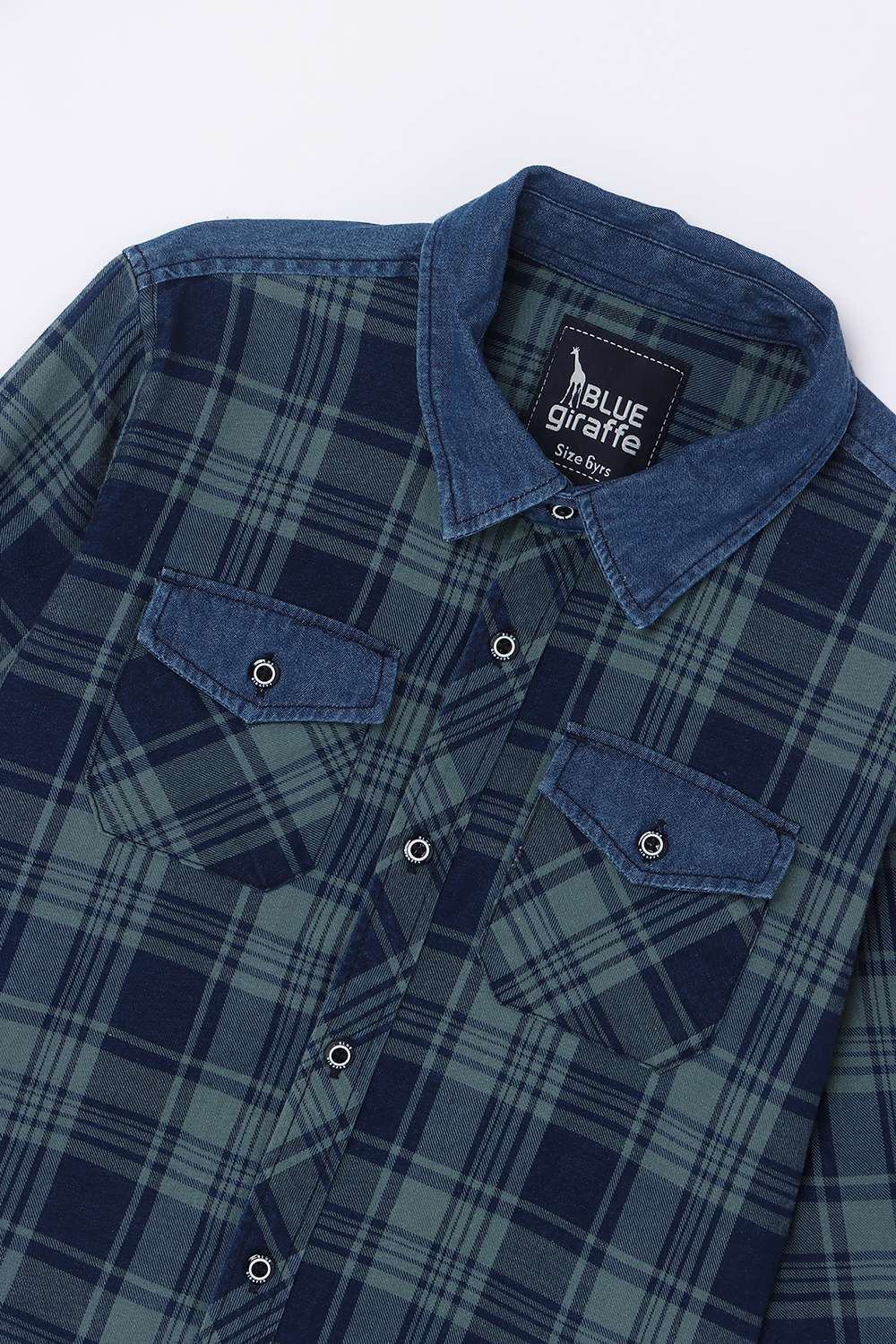 Solid-Blended-Fabric-Collared-Boy-s-Shirt