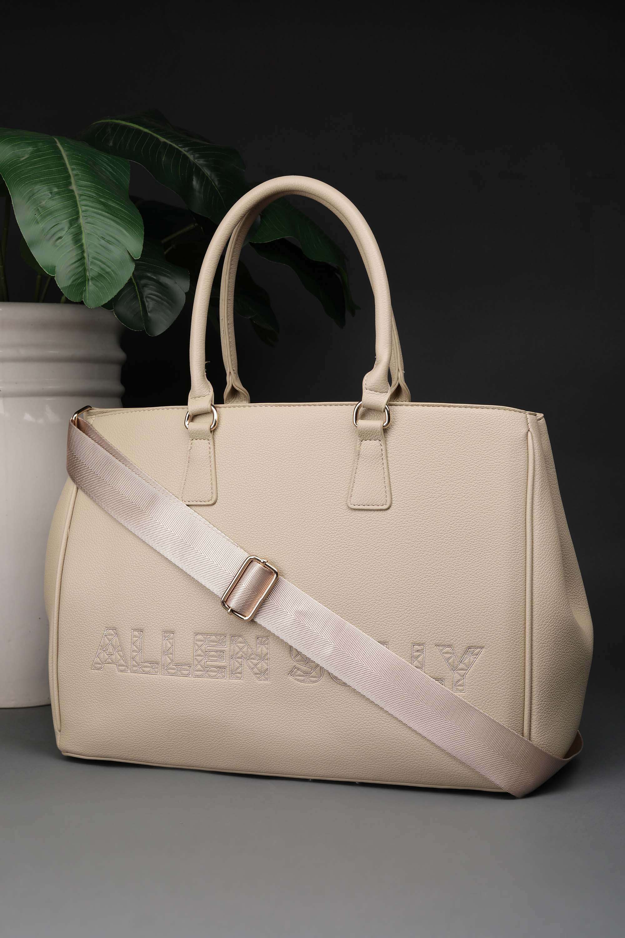 Zipper-Polyurethane-Women-Casual-Wear-Laptop-Bag