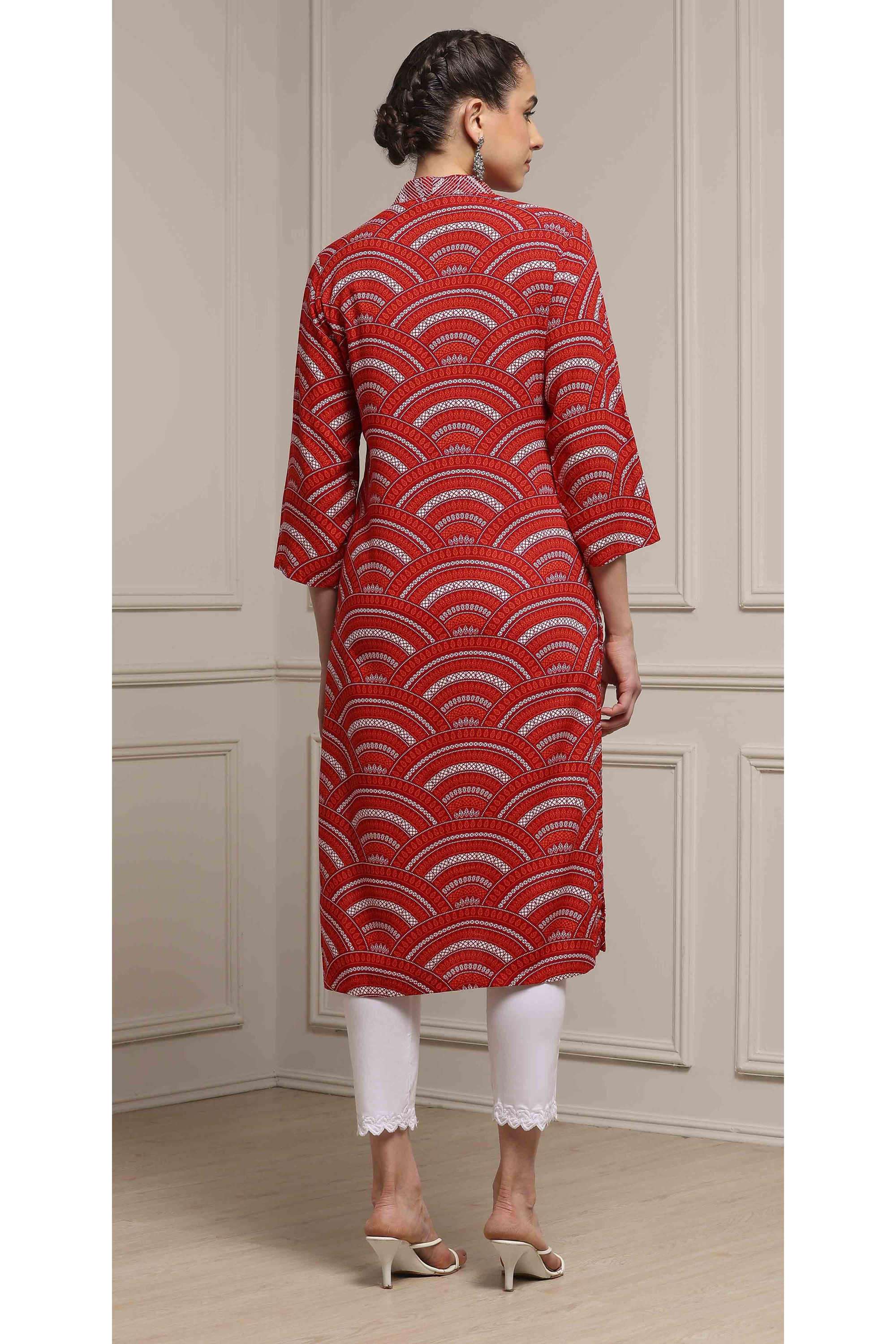 Geometric-Print-Rayon-Y-Neck-Women-Fusion-Wear-Kurta