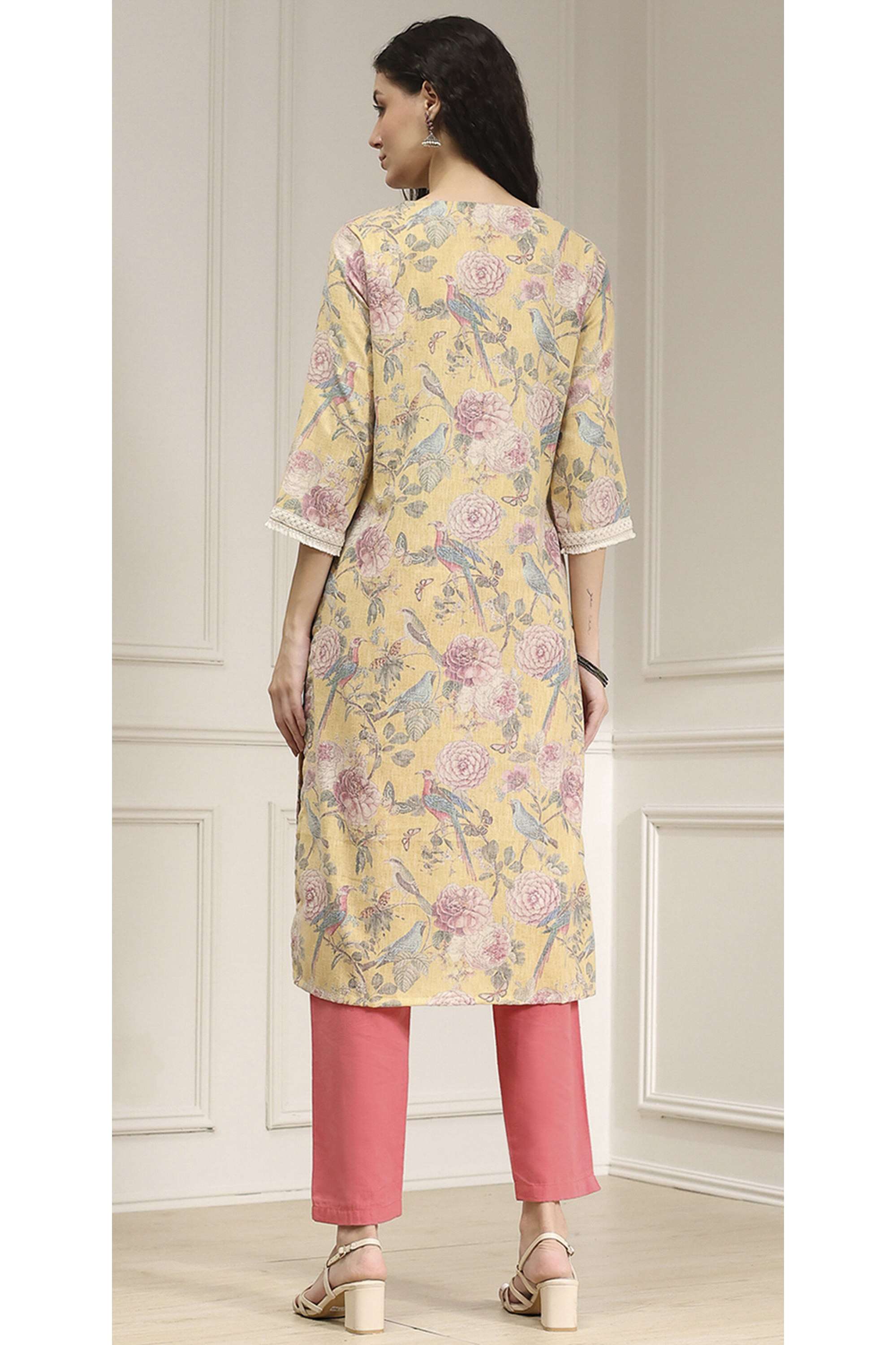 Printed-Polyester-Round-Neck-Women-Festive-Wear-Kurta