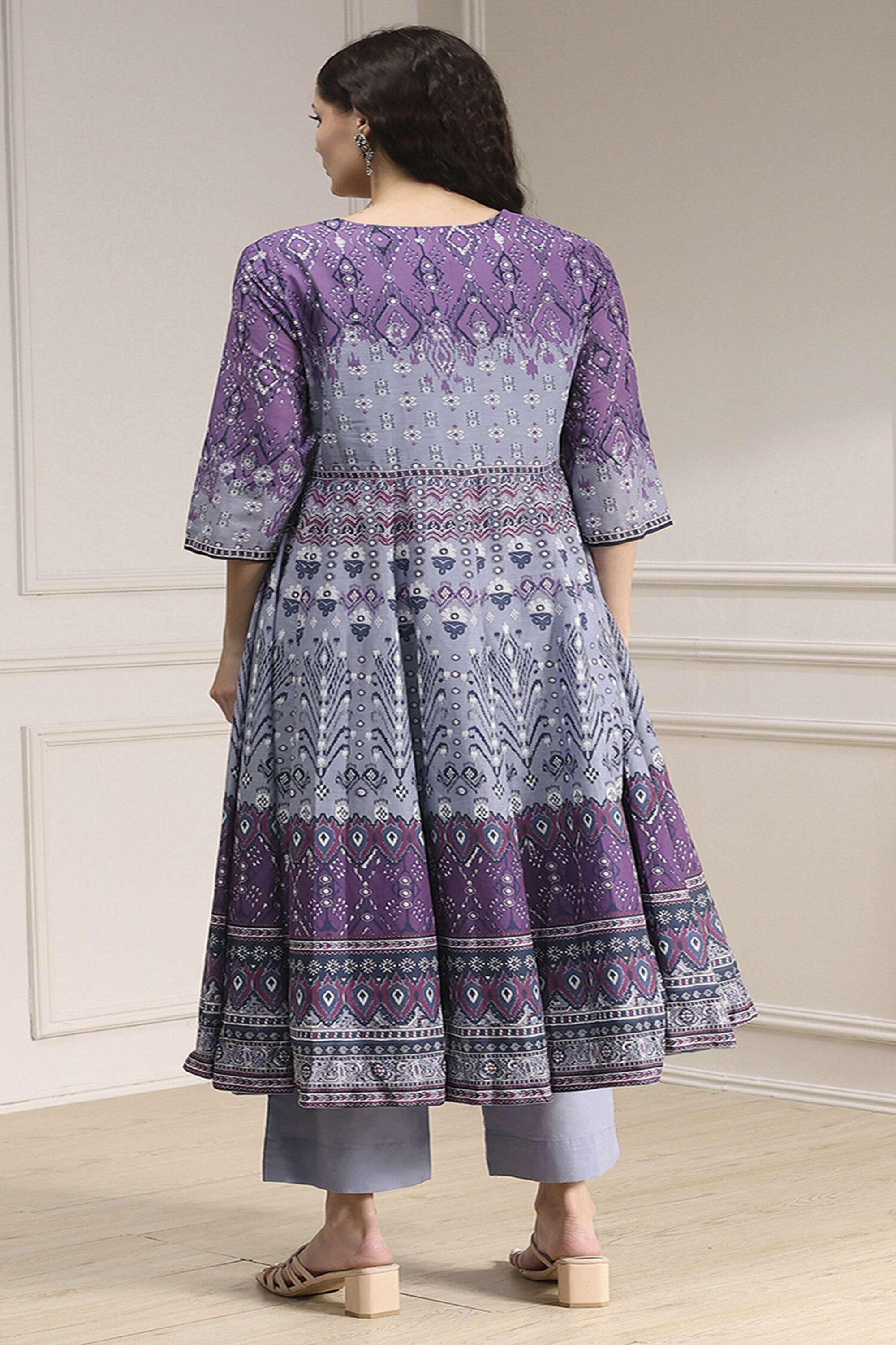 Printed-Cotton-Round-Neck-Women-s-Festive-Wear-Kurta-Set