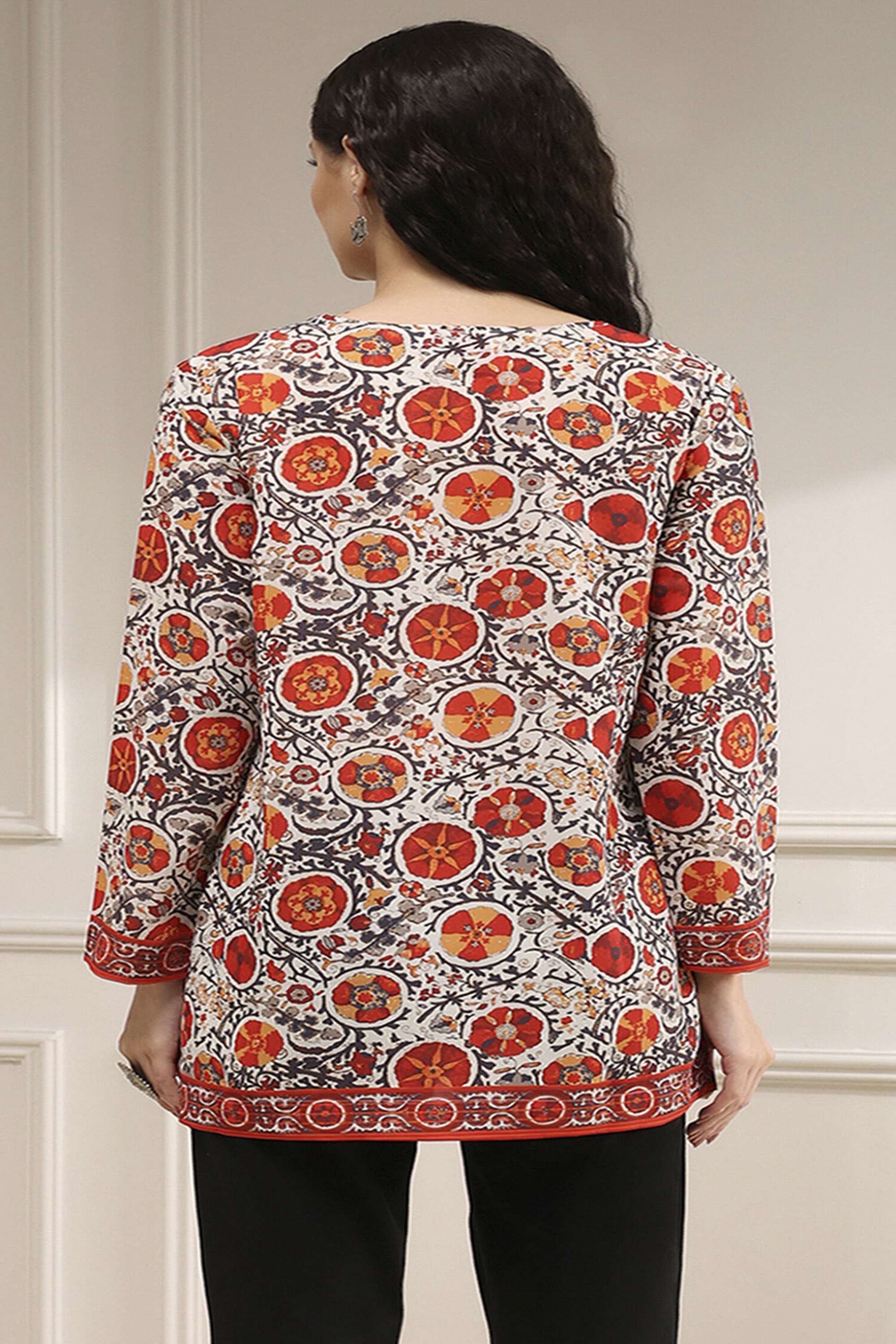 Printed-Polyester-Round-Neck-Women-s-Festive-Wear-Kurta