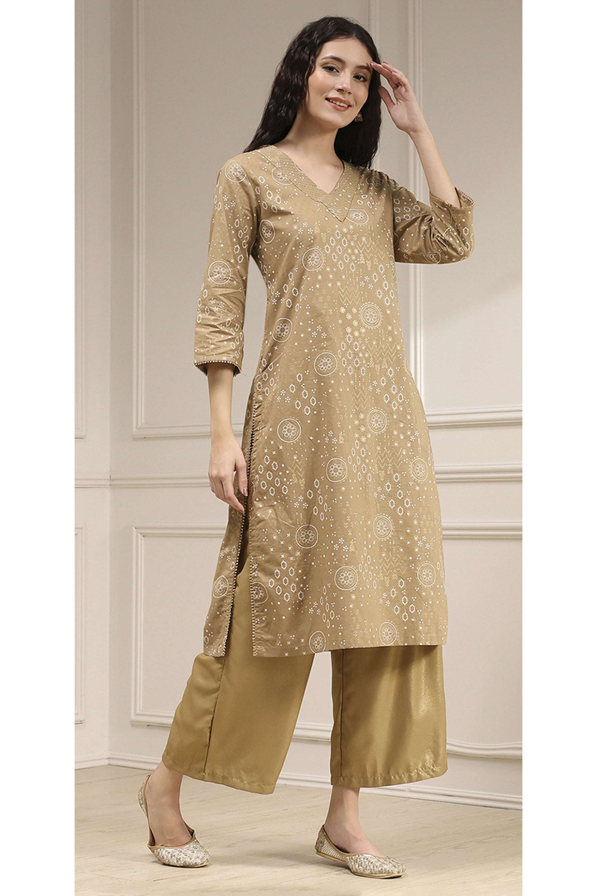 Printed-Cotton-V-Neck-Women-Festive-Wear-Kurta