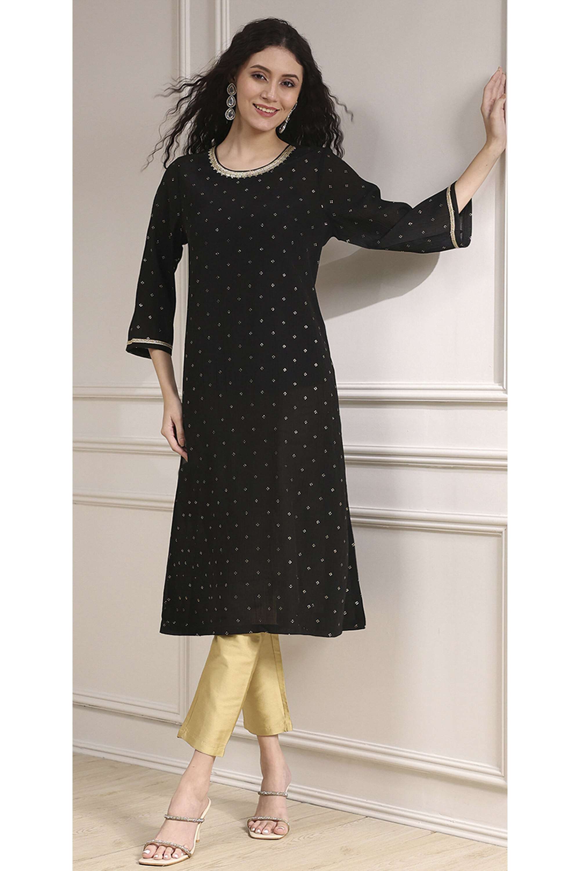 Solid-Polyester-Round-Neck-Women-Festive-Wear-Kurta