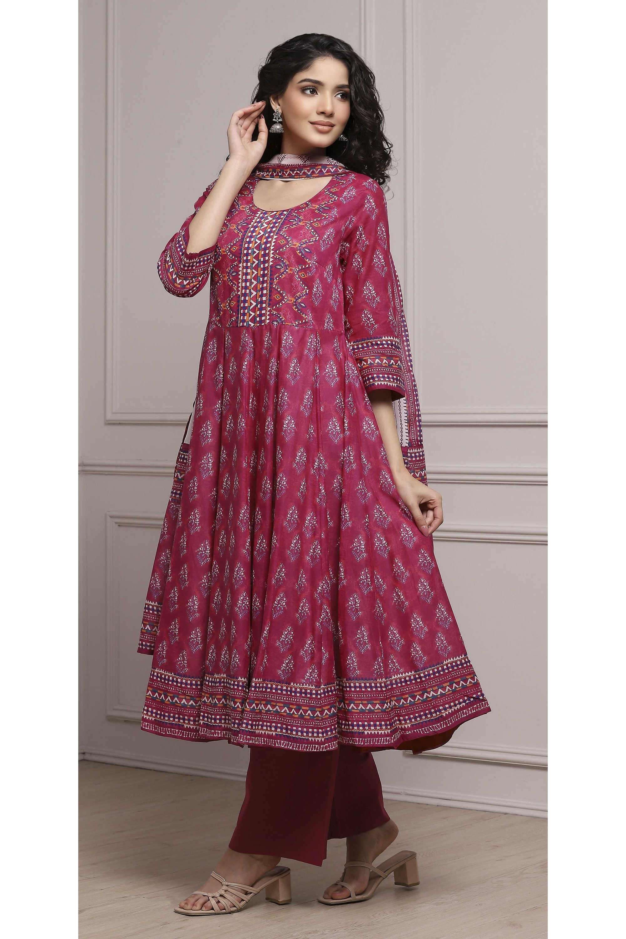 Floral-Round-Neck-Cotton-Women-Anarkali-Kurta-with-Pant-and-Dupatta