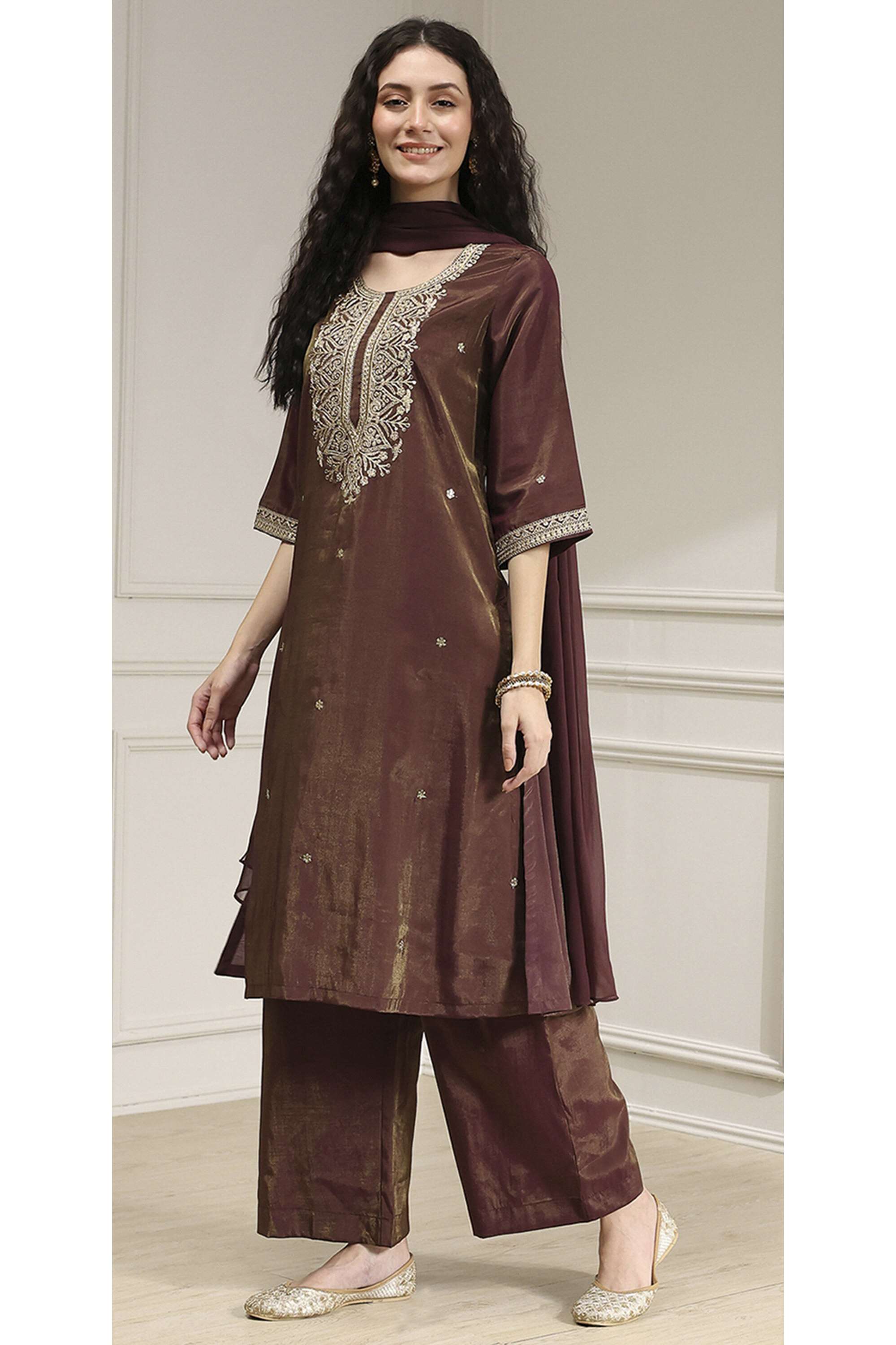 Solid-Viscose-Round-Neck-Women-s-Festive-Wear-Kurta-Set