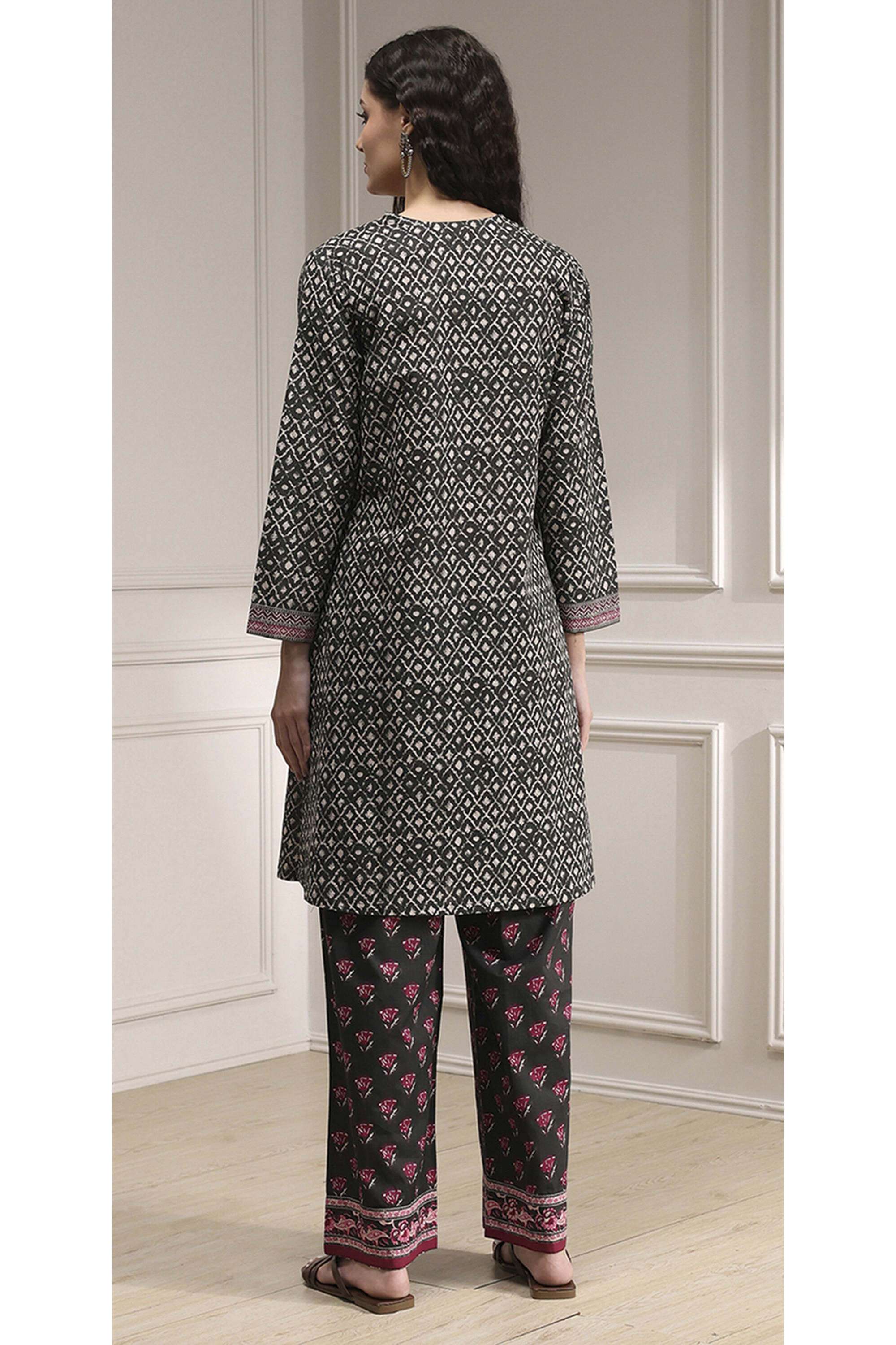Solid-Cotton-Straight-Fit-Women-s-Kurta-Set