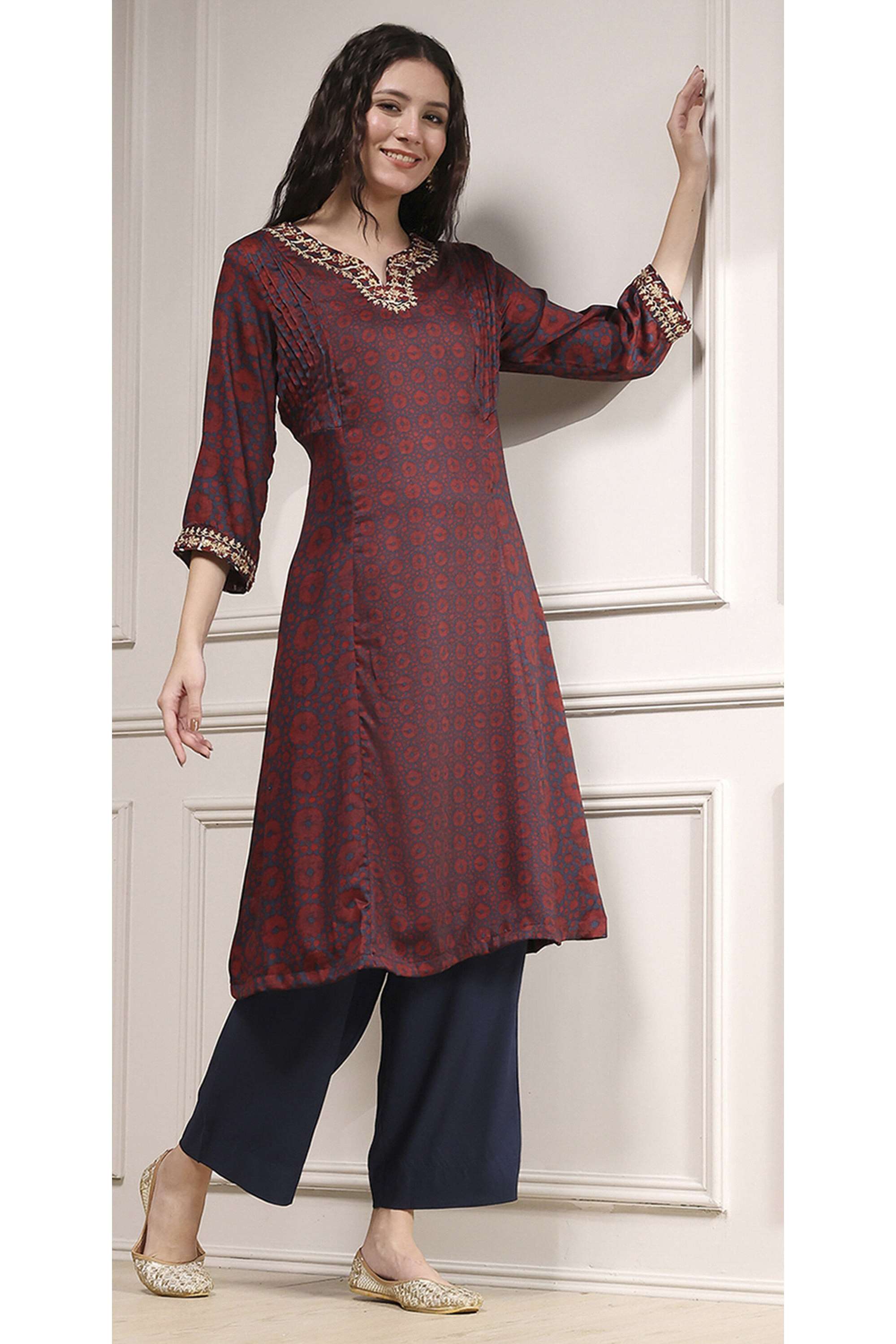 Printed-Modal-Round-Neck-Women-s-Festive-Wear-Kurta