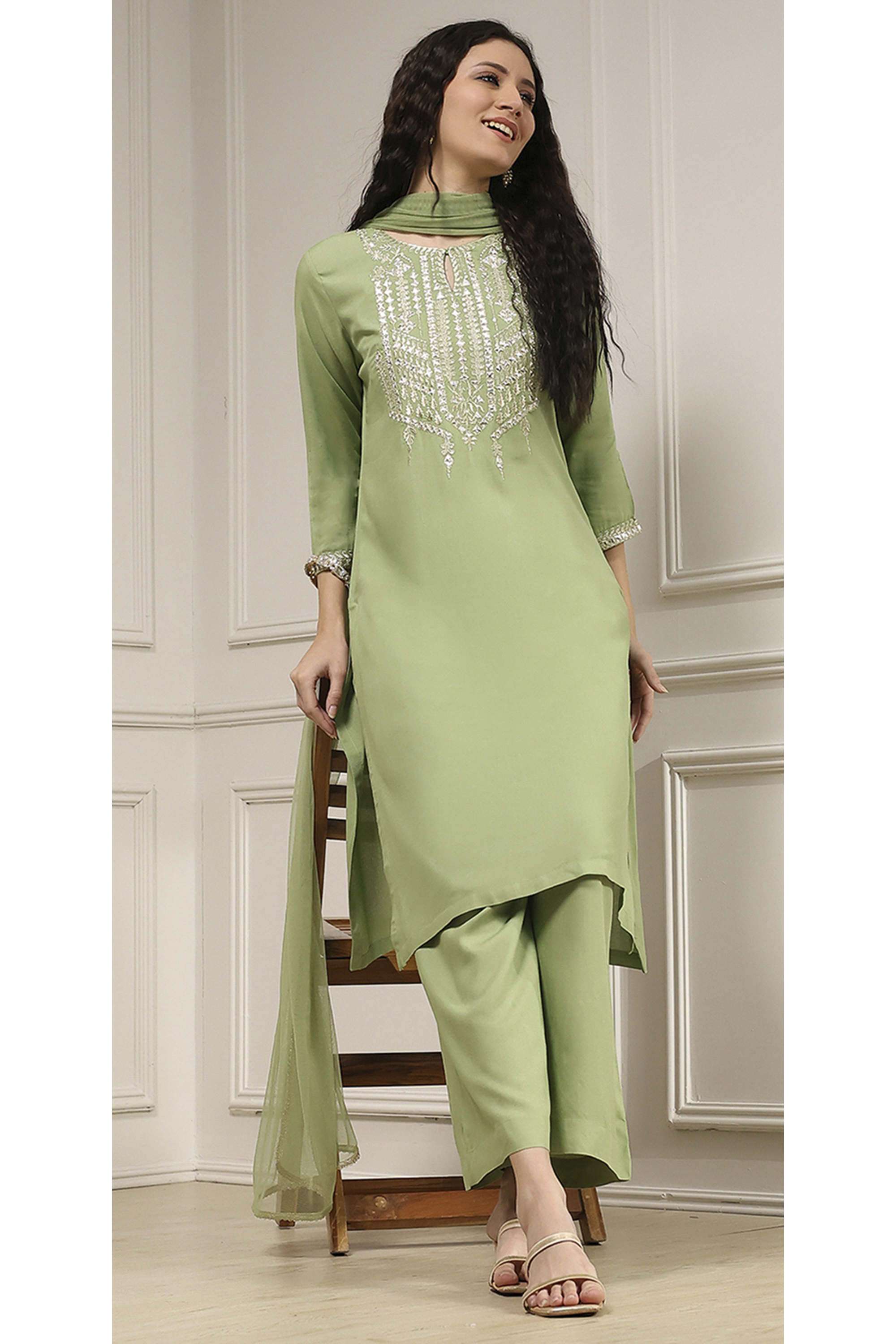 Solid-Rayon-Straight-Fit-Women-s-Kurta-Set