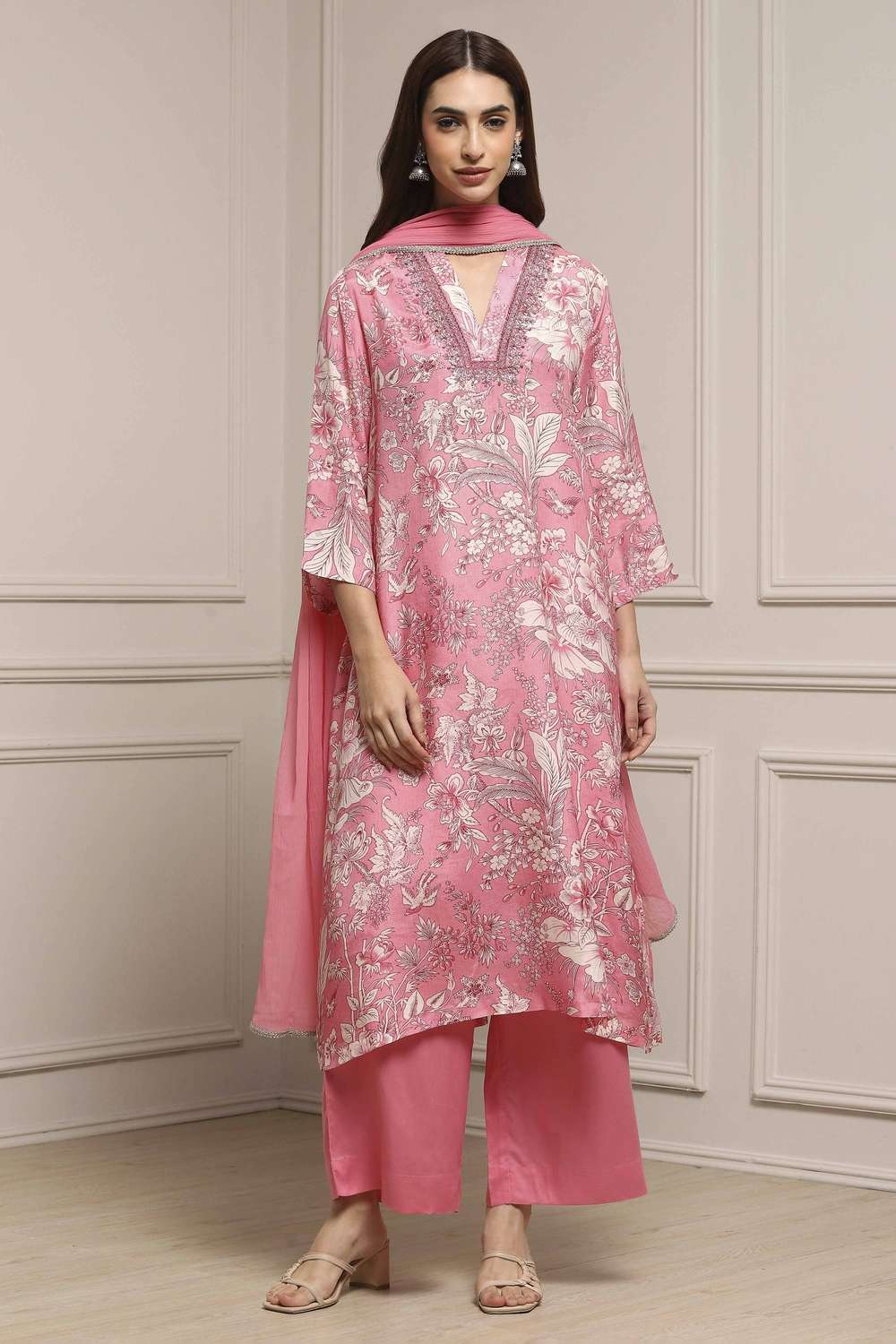 Textured-Viscose-Women-s-Festive-Wear-Kurta-Set