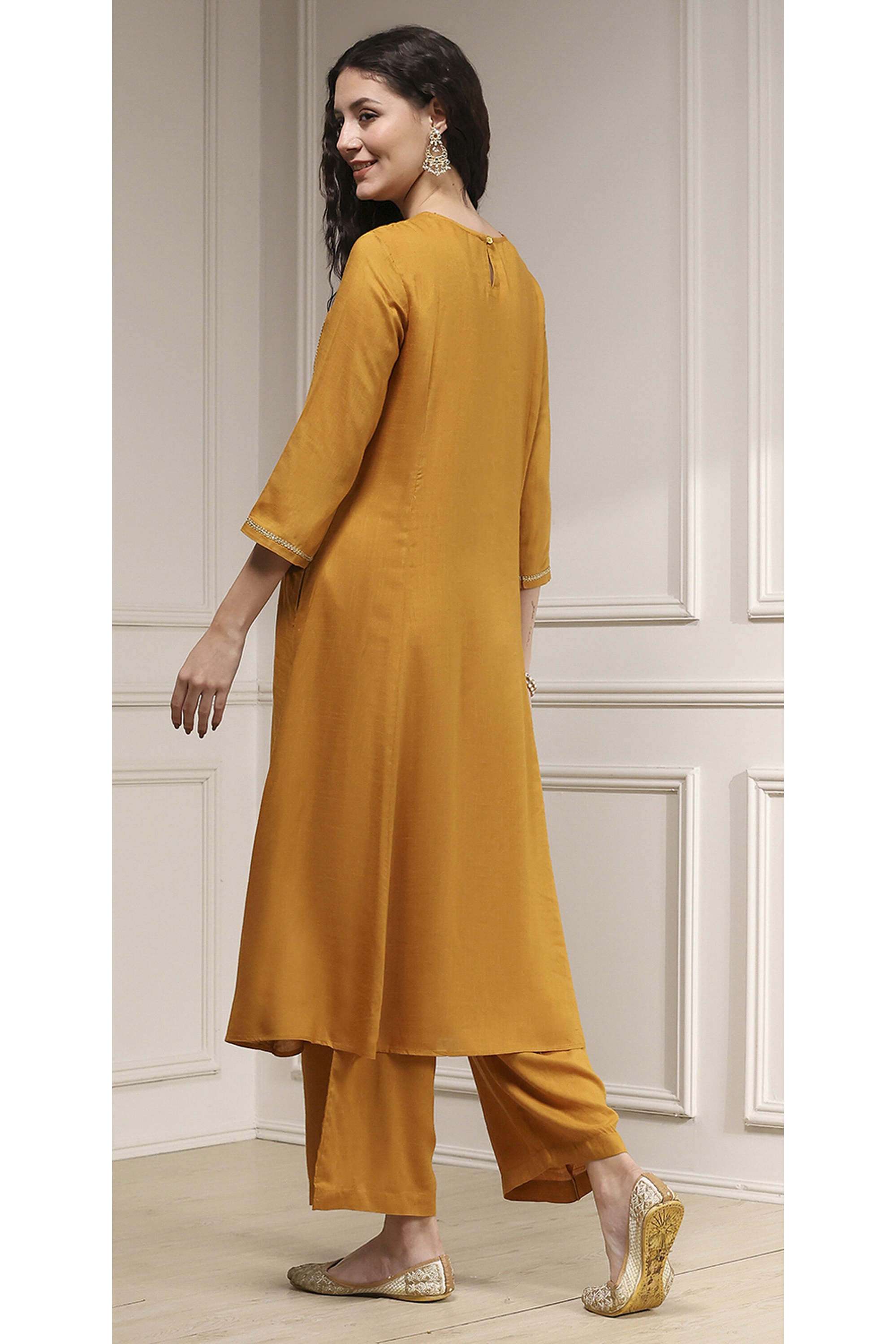 Solid-Rayon-Straight-Fit-Women-s-Kurta-Set