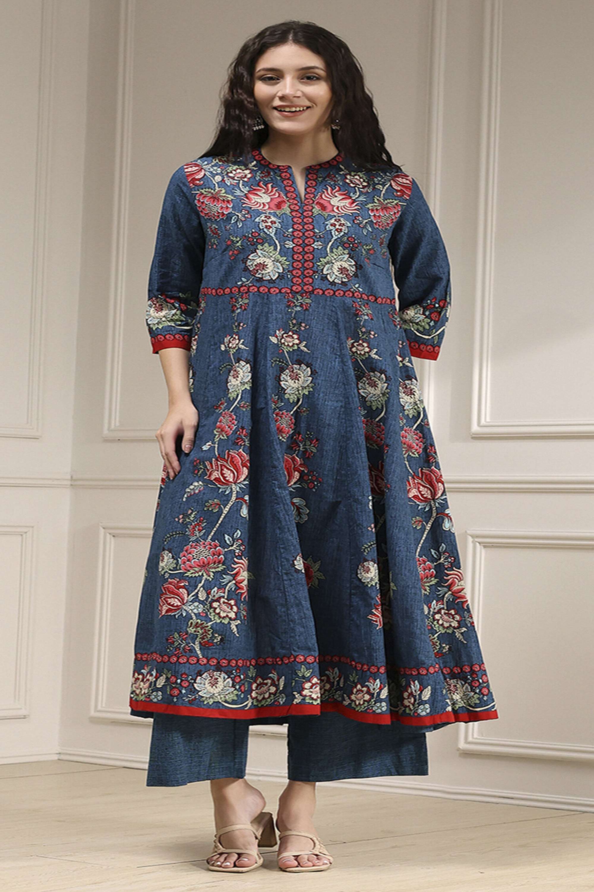 Printed-Cotton-Collared-Women-s-Festive-Wear-Kurta-Set