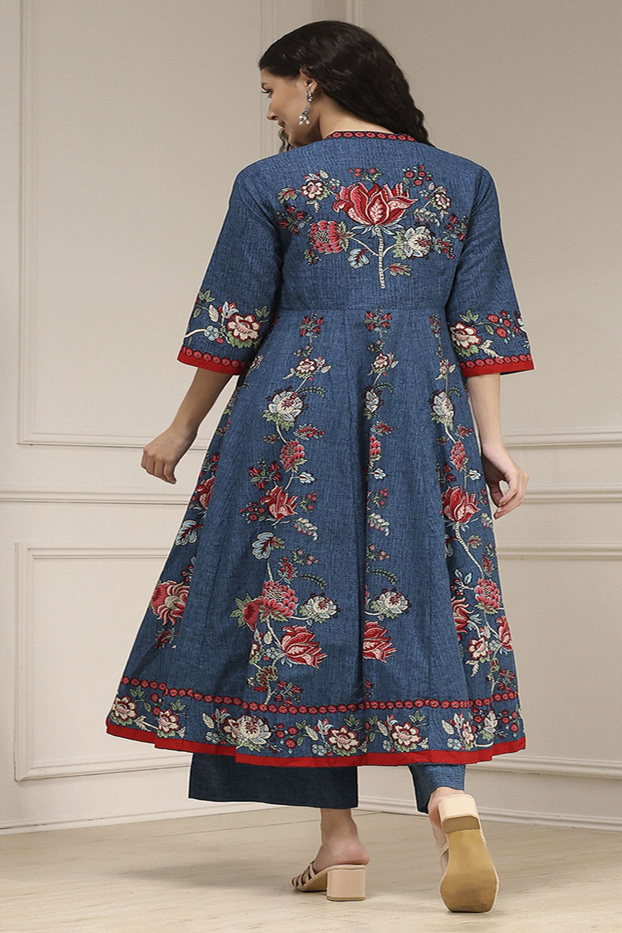 Printed-Cotton-Collared-Women-s-Festive-Wear-Kurta-Set