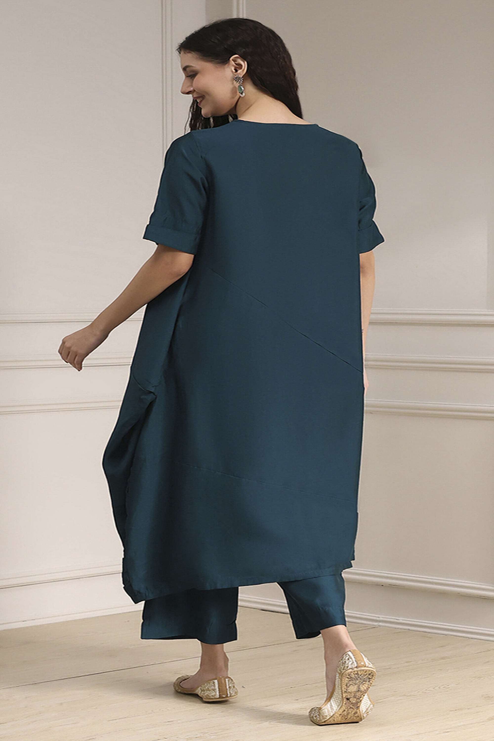 Tie-&-Dye-Viscose-V-Neck-Women-s-Festive-Wear-Kurta