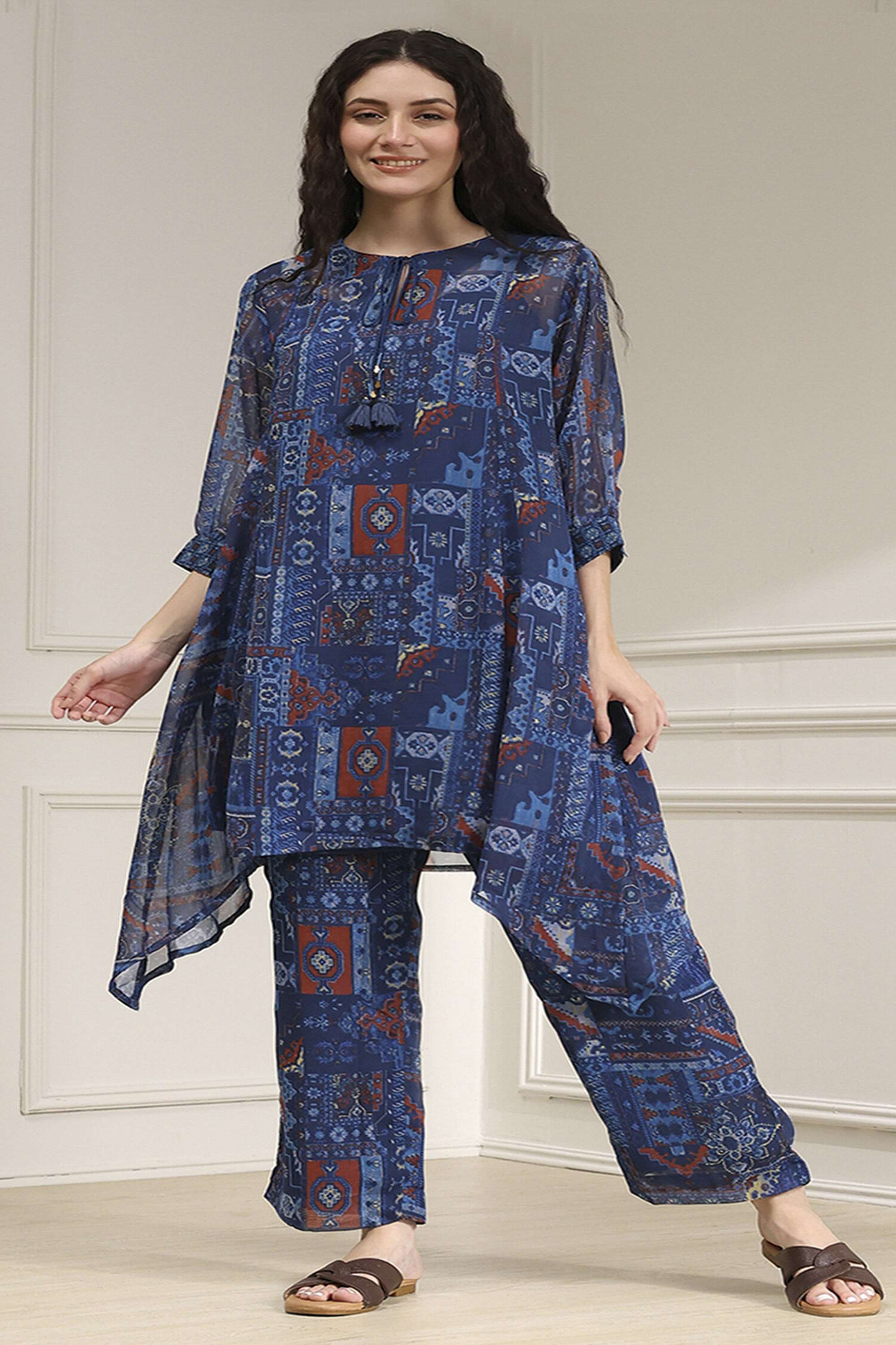 Printed-Polyester-Y-Neck-Women-s-Festive-Wear-Kurta-Set