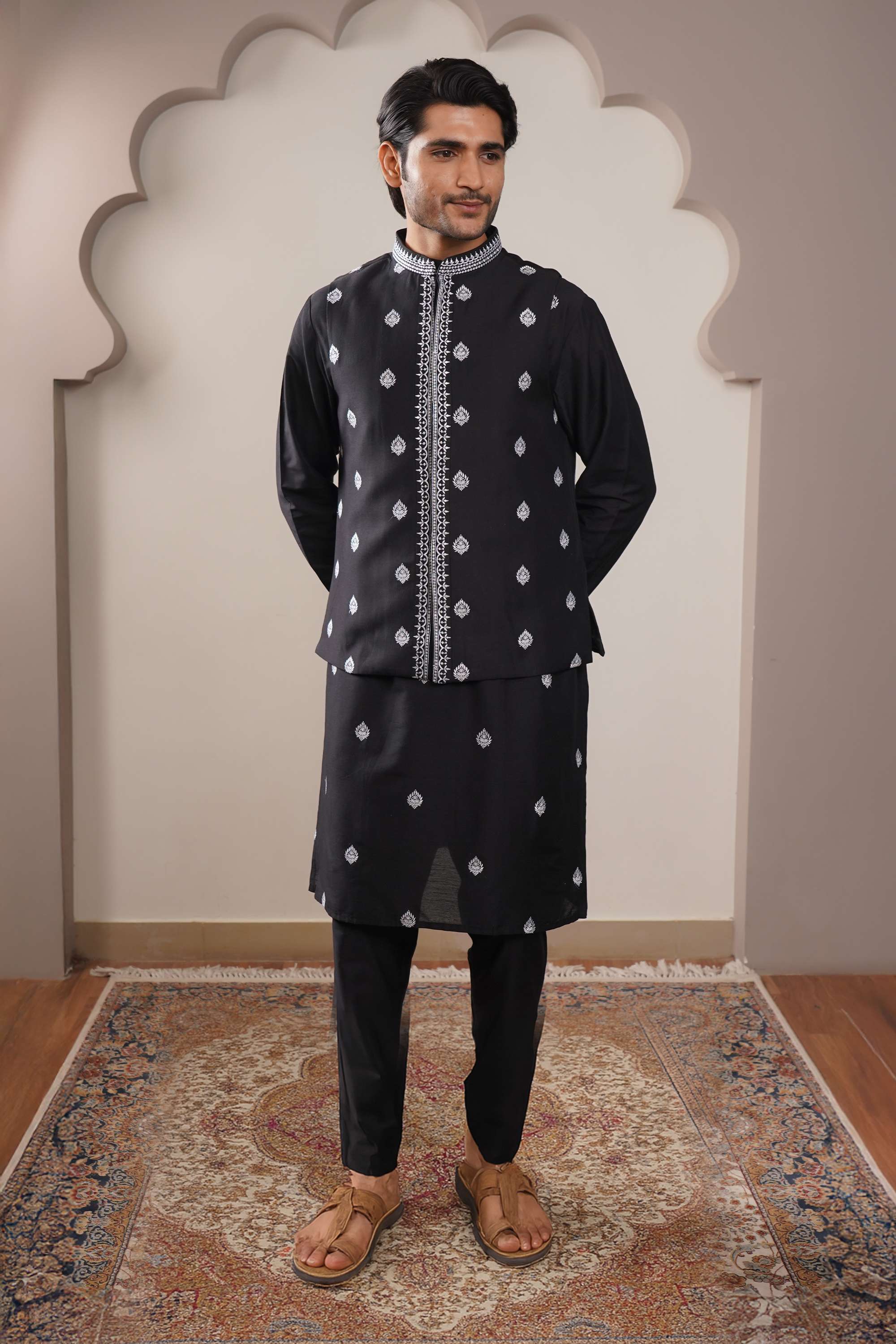 Embroidered-Viscose-Regular-Fit-Men-s-Kurta-Pyjama-Jacket-Set