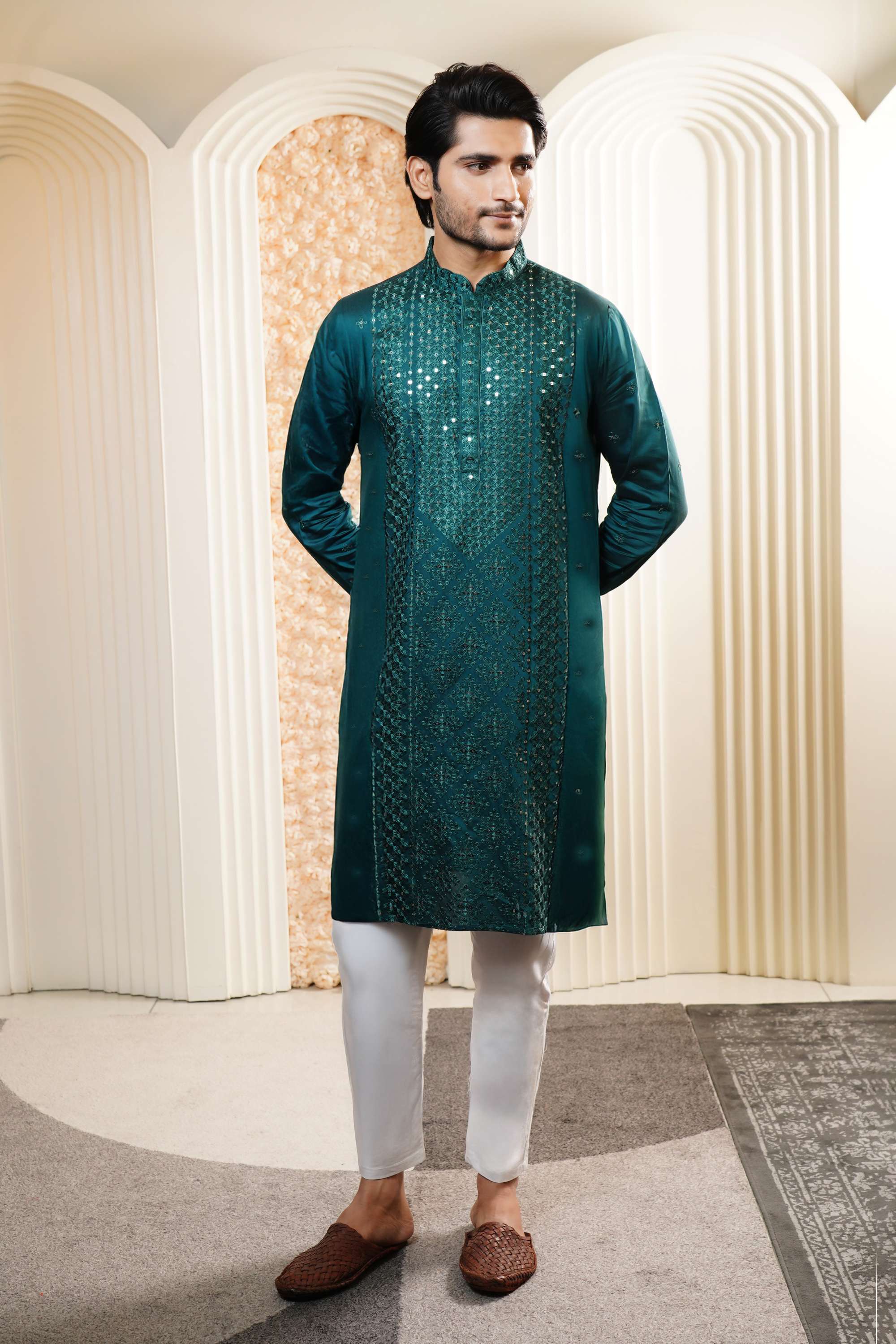 Embellished-Blended-Fabric-Regular-Fit-Men-s-T-Shirt