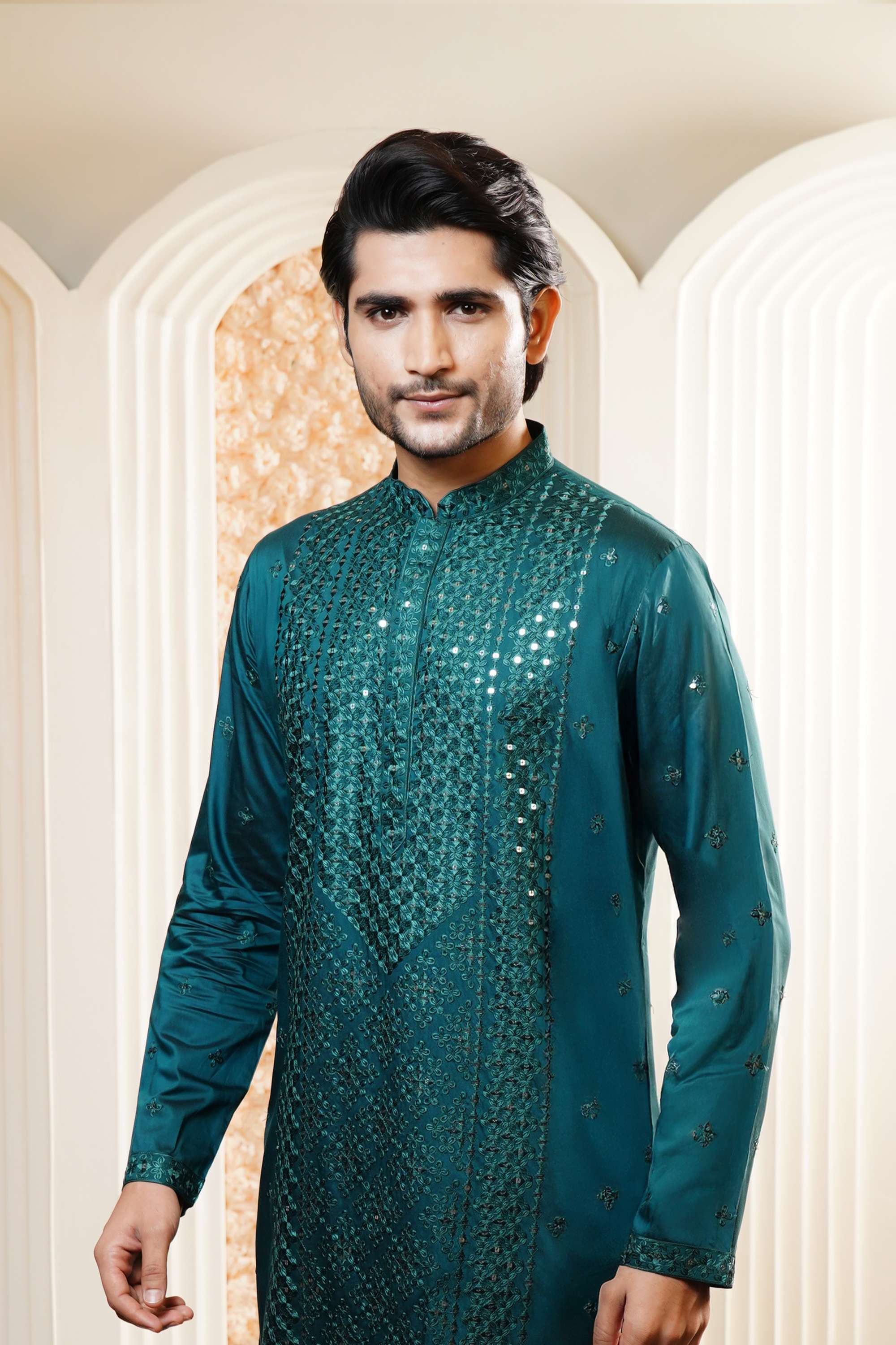 Embellished-Blended-Fabric-Regular-Fit-Men-s-T-Shirt