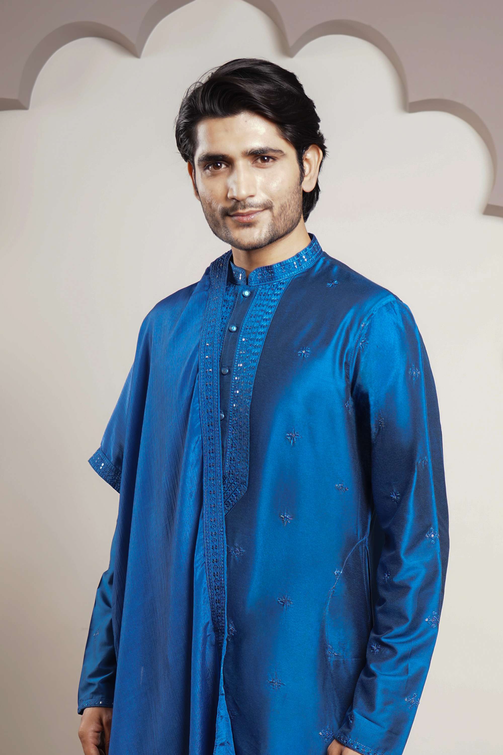 Embroidered-Viscose-Collared-Men-s-Kurta-with-Stole