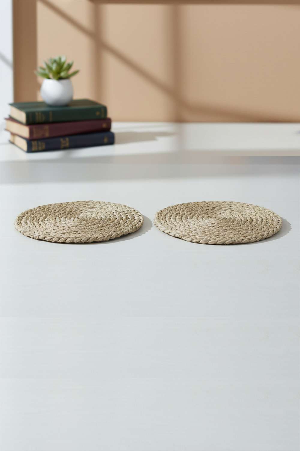 Water-Hyacinth-Rib-Trivet-Set-2-20-Cm