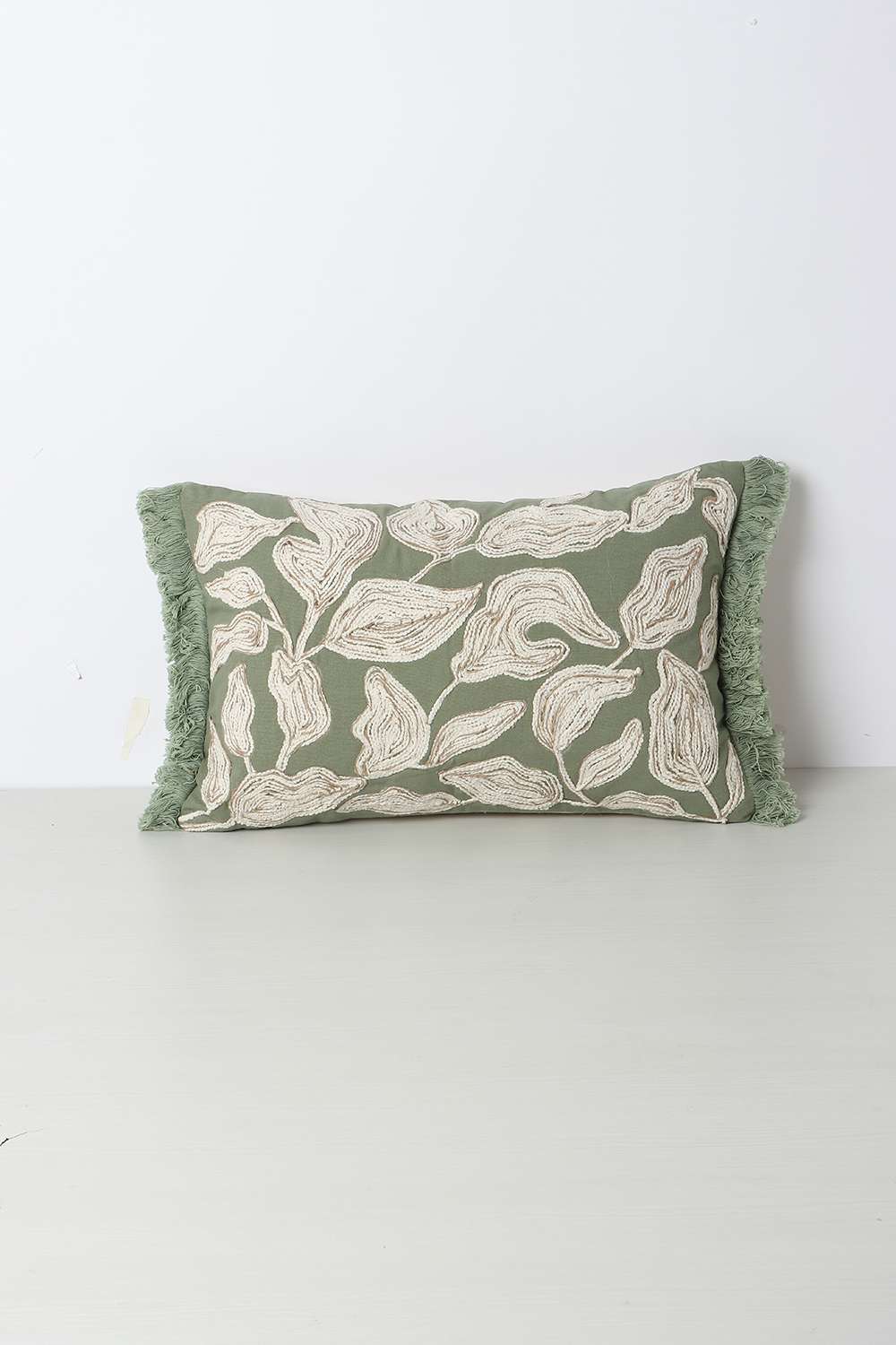 Oblong-Foliage-Cushion-30-x-45-cm