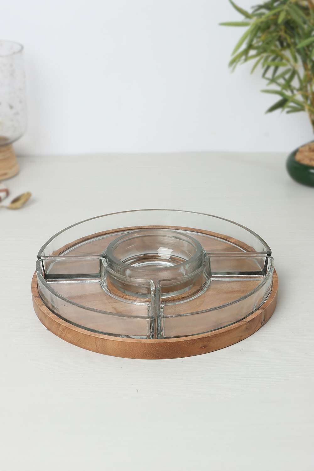 Snack-Platter-Wth-Glass-Bowls