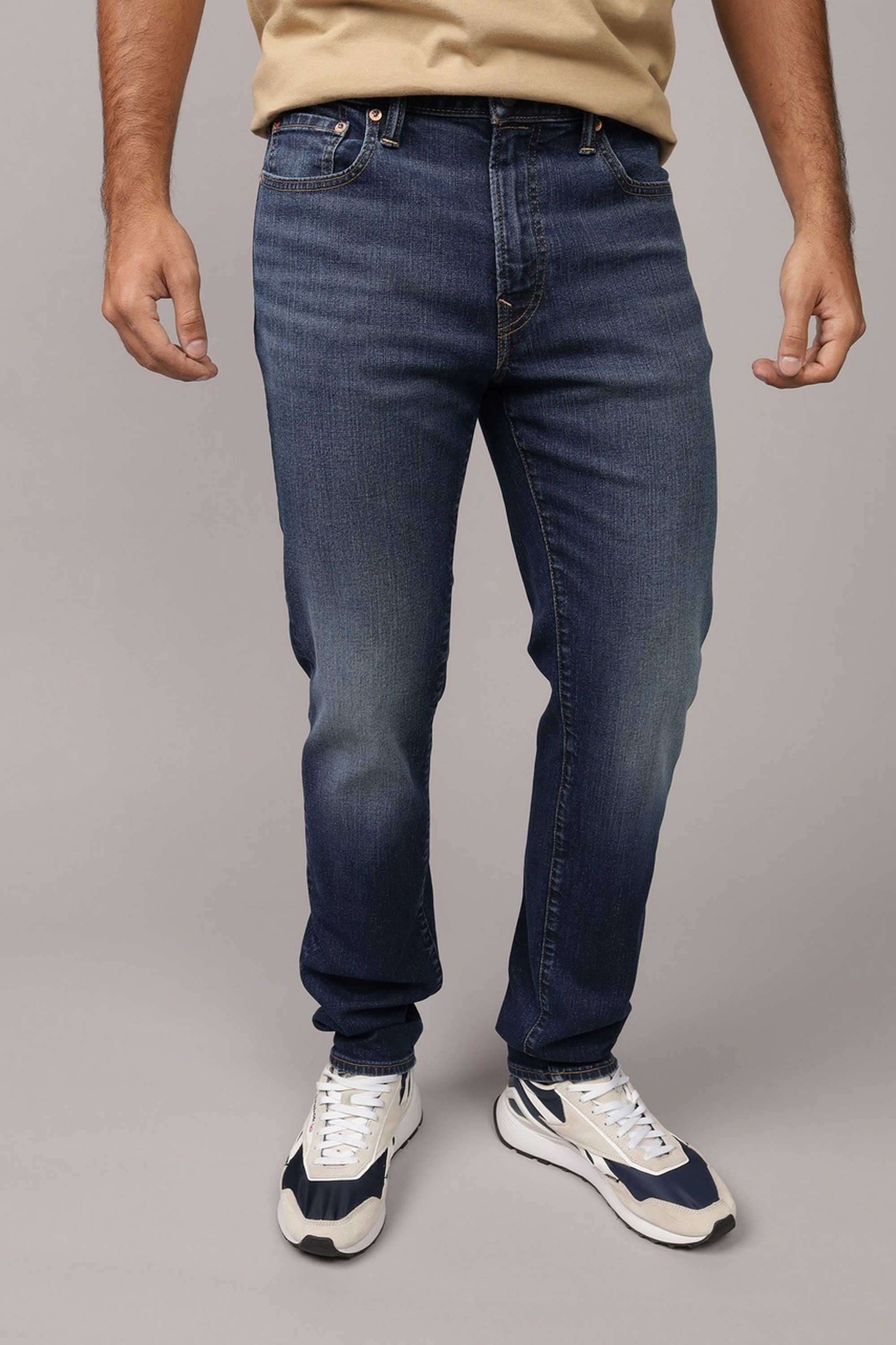 Solid-Blended-Fabric-Straight-Fit-Men-s-Jeans