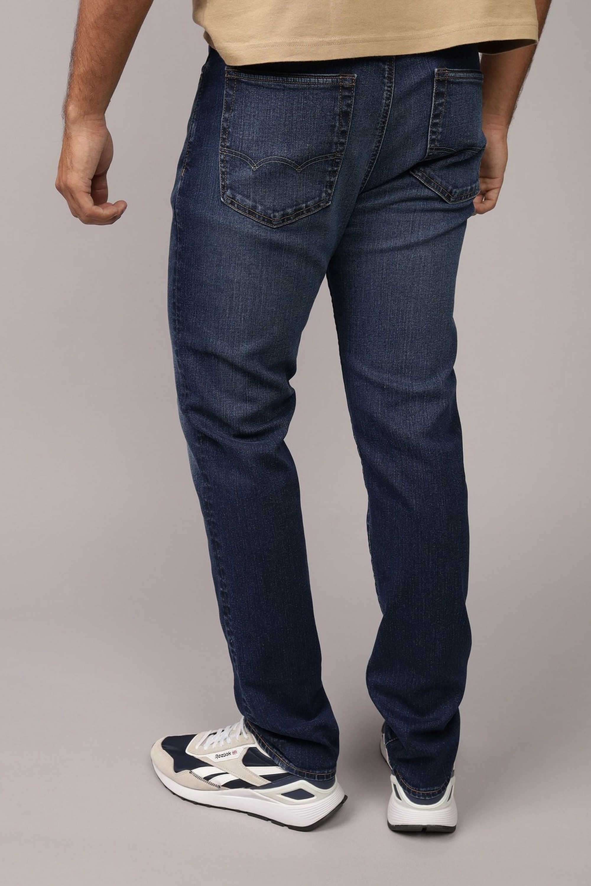 Solid-Blended-Fabric-Straight-Fit-Men-s-Jeans