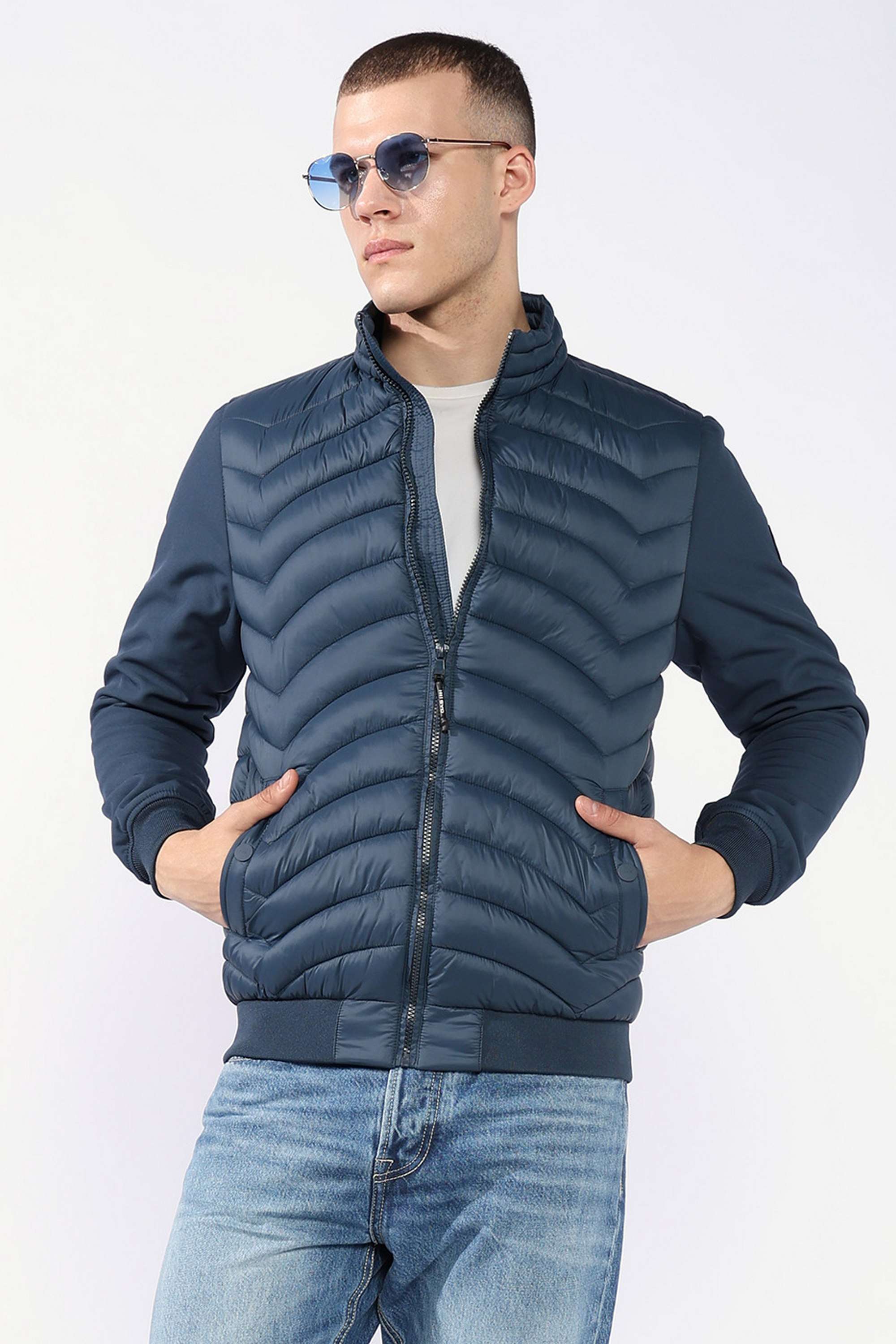 Printed-Polyester-Regular-Fit-Men-s-Jacket