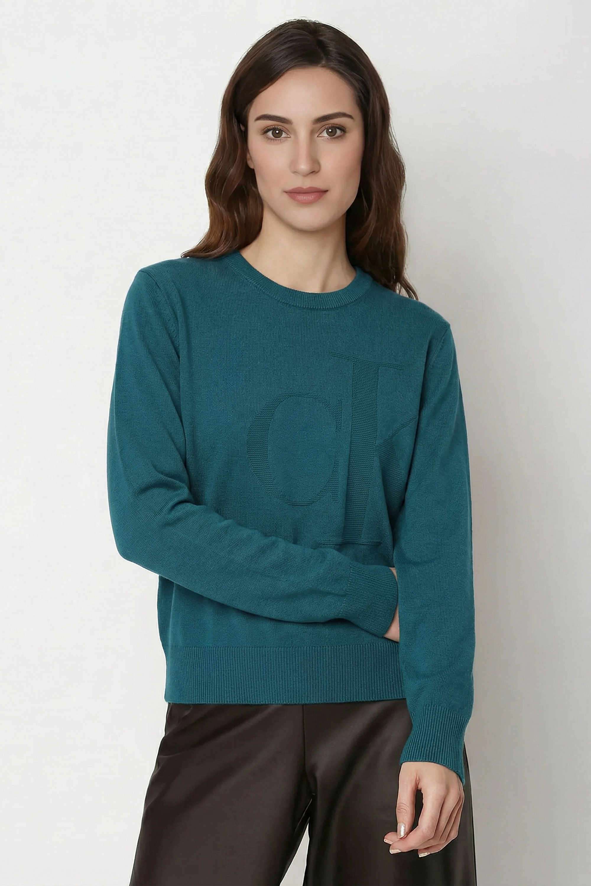 Solid-Round-Neck-Blended-Fabric-Women-s-Sweater