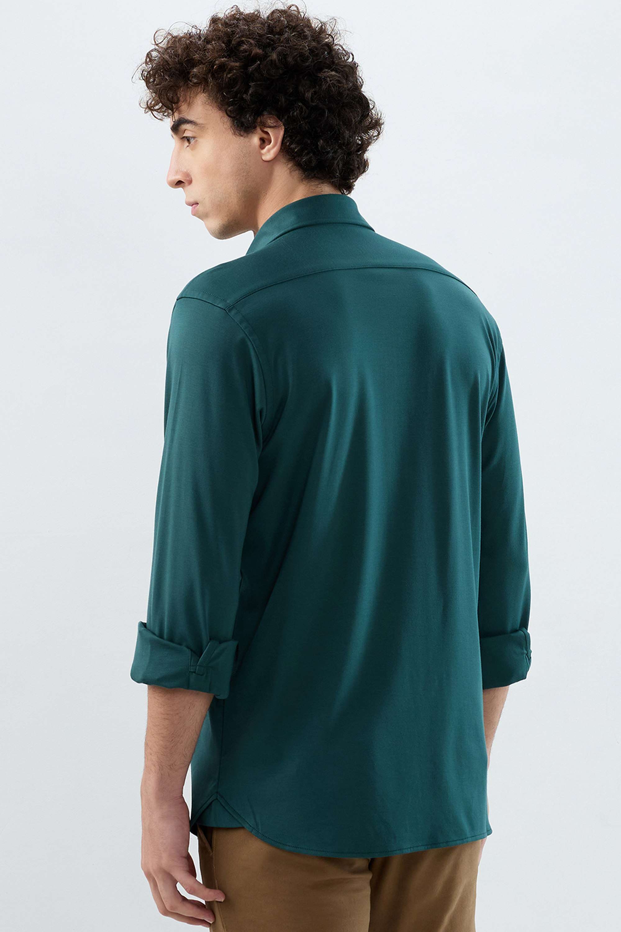 Solid-Blended-Fabric-Regular-Fit-Men-Casual-Wear-Shirt
