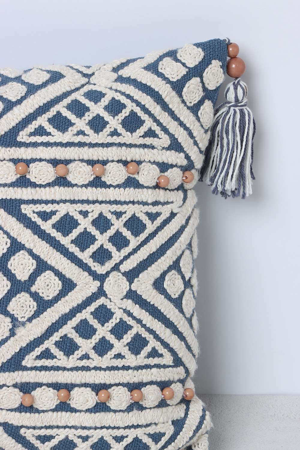 Uo-Tassara-Modern-Cotton-Cushion-Covers-30-x-45-cm