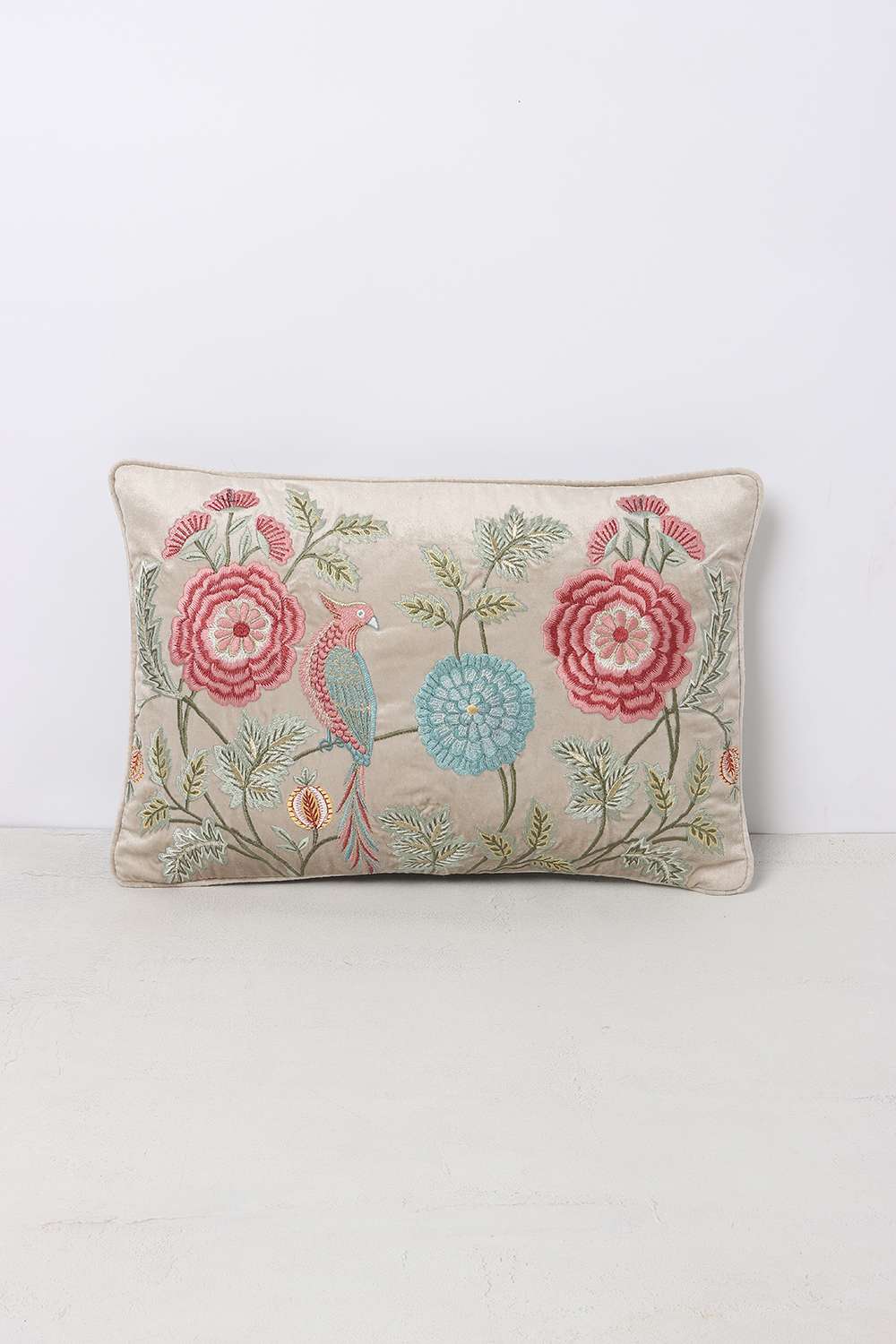 Po-Meadow-Mist-Velvet-Floral-30x45-Cushion-Cover