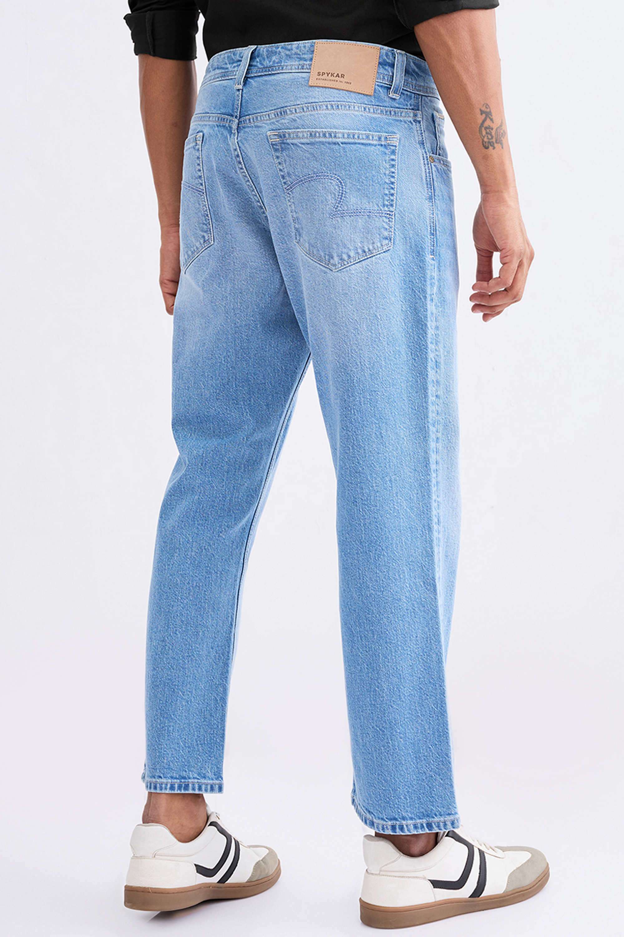 Light-Wash-Cotton-Regular-Fit-Men-s-Jeans