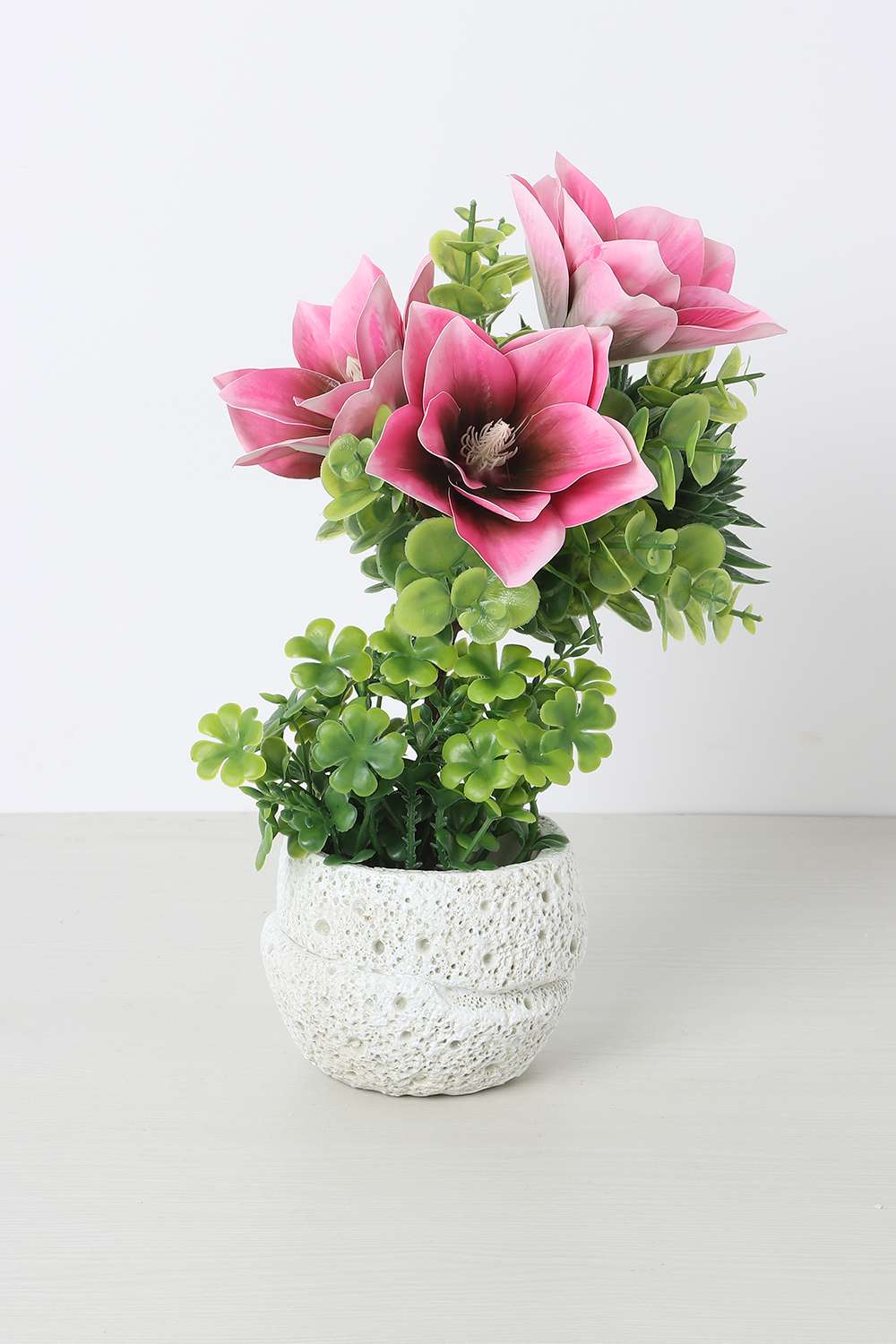 Noir-2Tier-Magnolia-Potted-Flower-32-cm