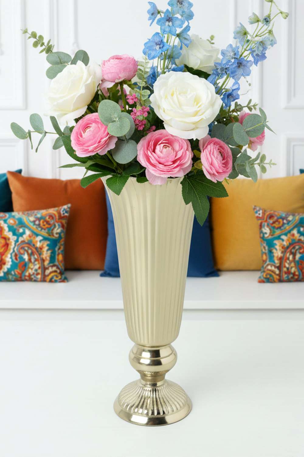 Amora-Ribbed-Lotus-Tall-Vase-Gld-36-cm