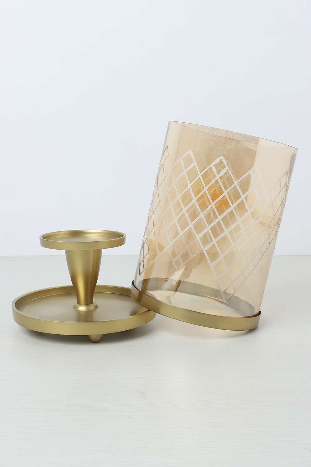 Amora-Metal-Glass-Hurricane-22-cm