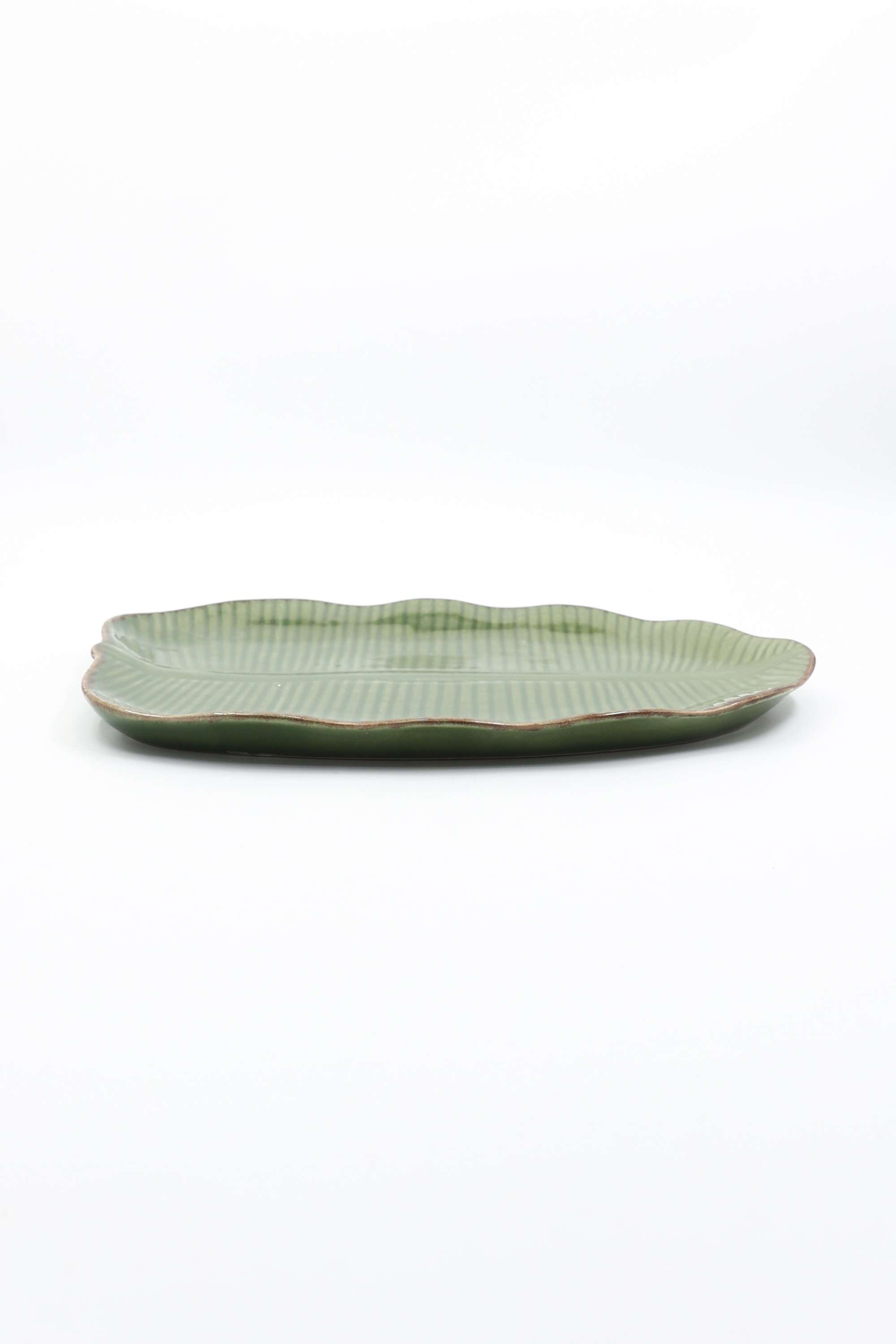 Urban-Oasis-Ember-Platter-30Cmx20Cm