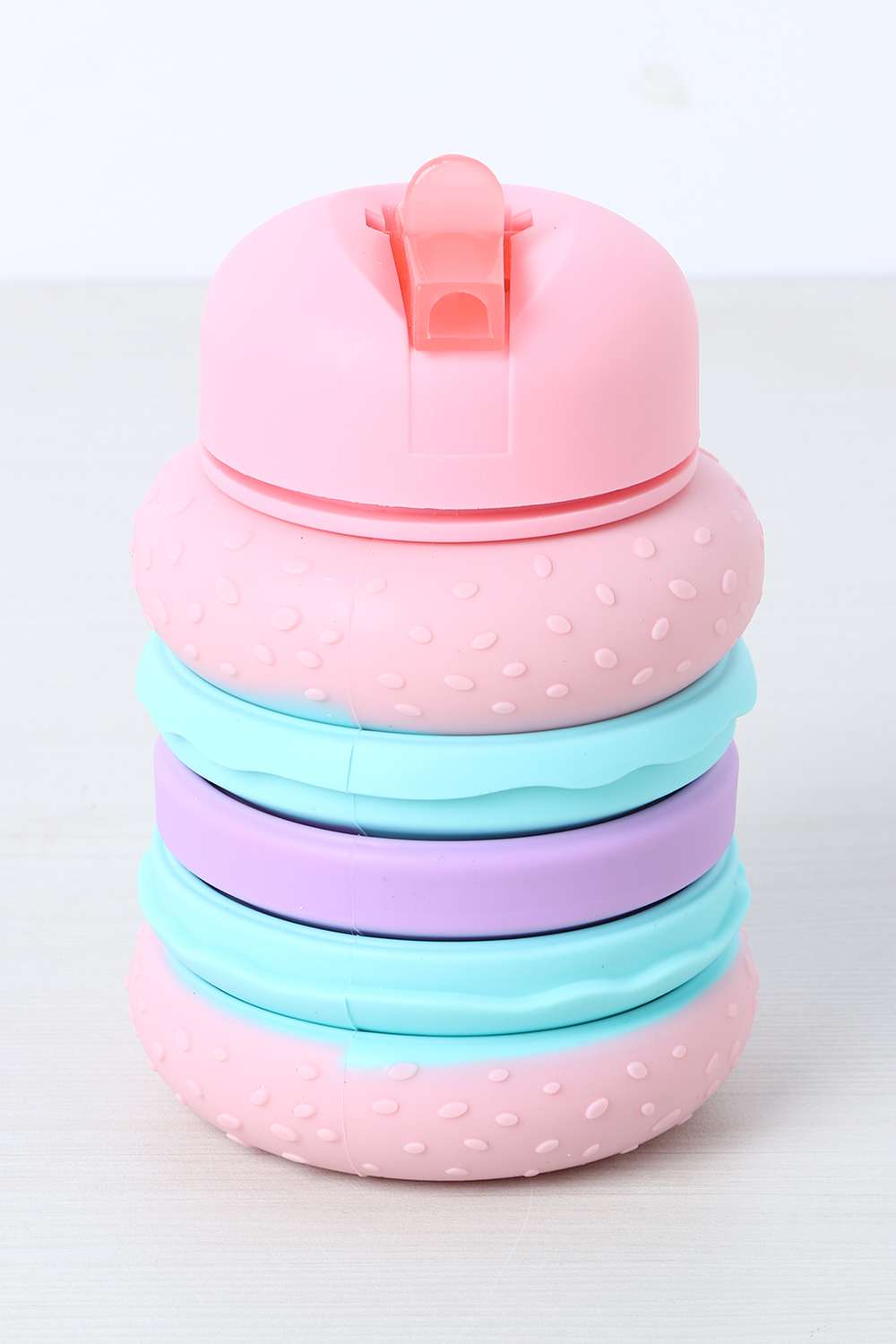 Squishy-Donut-Slcn-Mlt-Clsb-Bottle-550Ml
