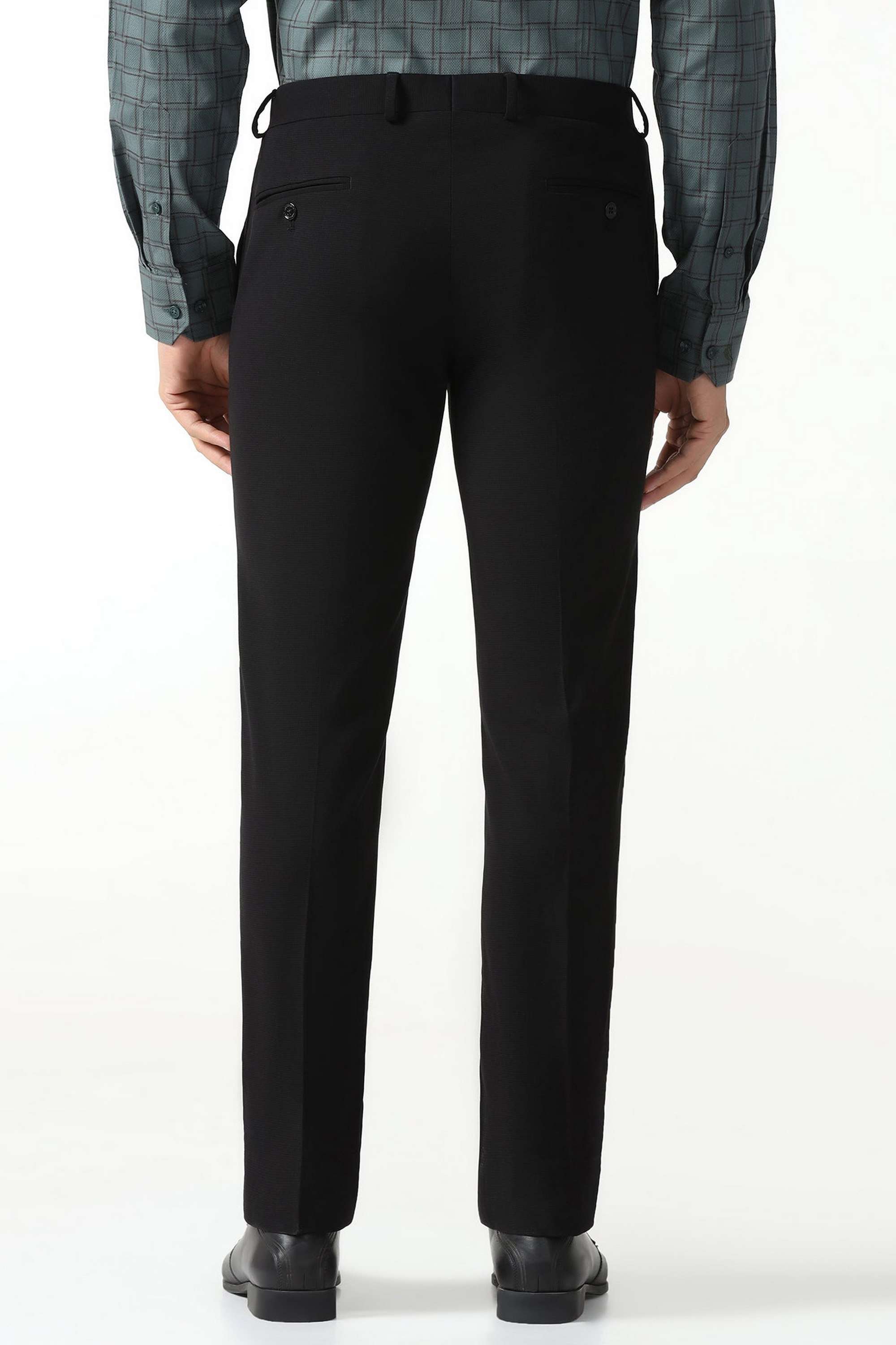 Solid-Blended-Slim-Fit-Men-s-Trousers