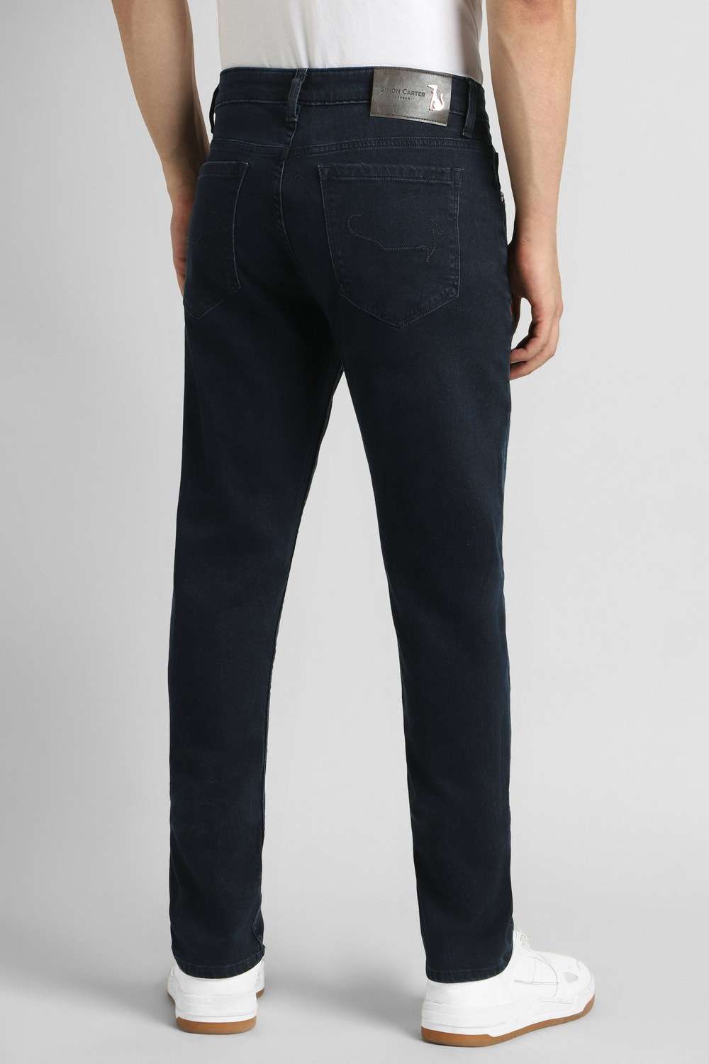 Light-Wash-Cotton-Blend-Tapered-Fit-Men-Jeans