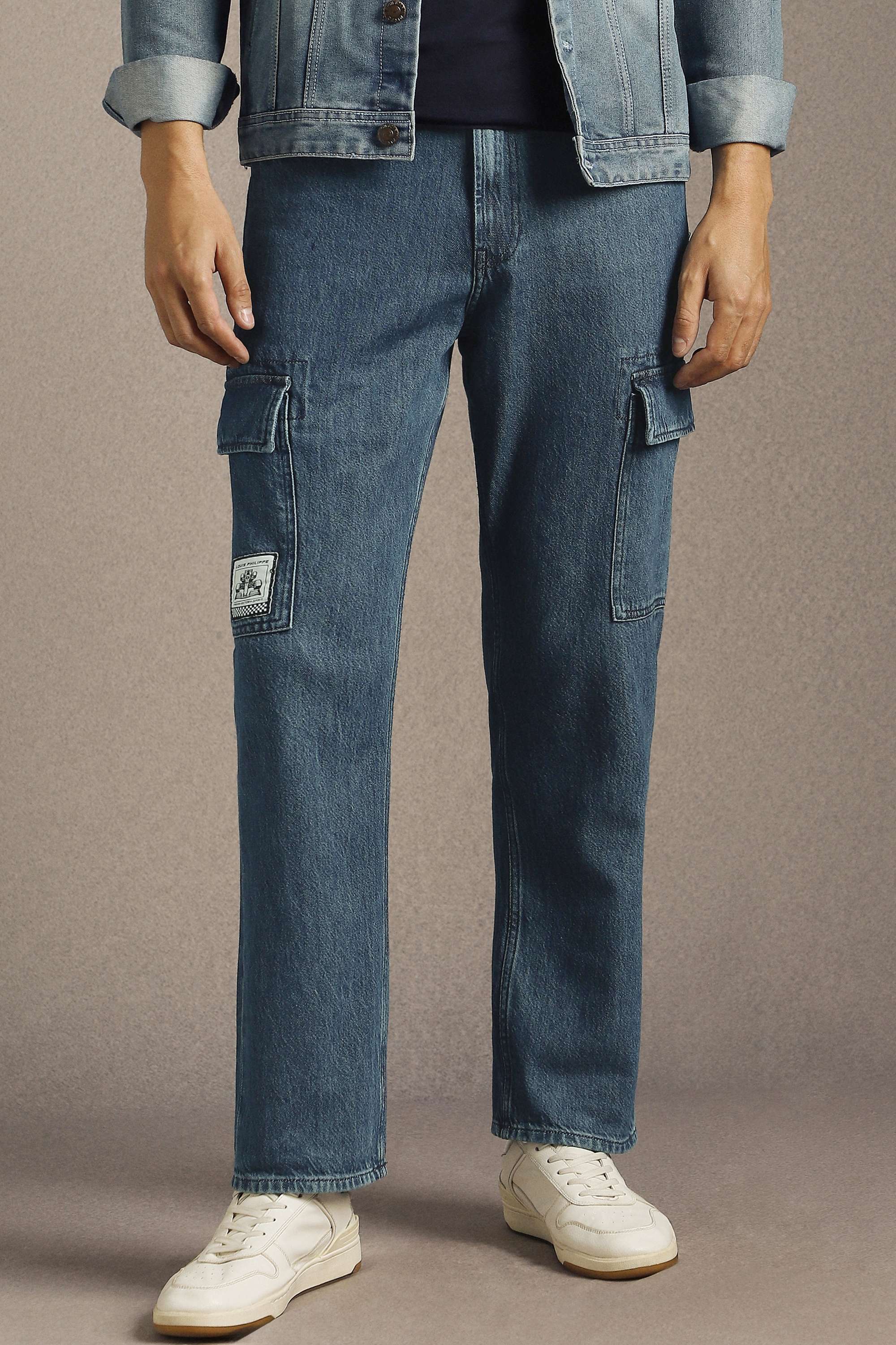 Light-Wash-Cotton-Blend-Bootcut-Fit-Men-s-Jeans