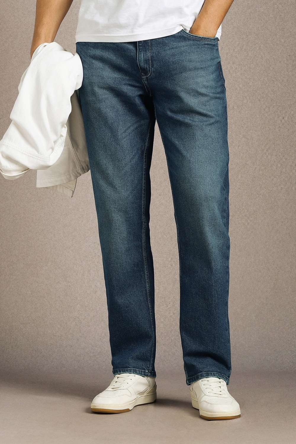 Light-Wash-Cotton-Blend-Bootcut-Fit-Men-s-Jeans