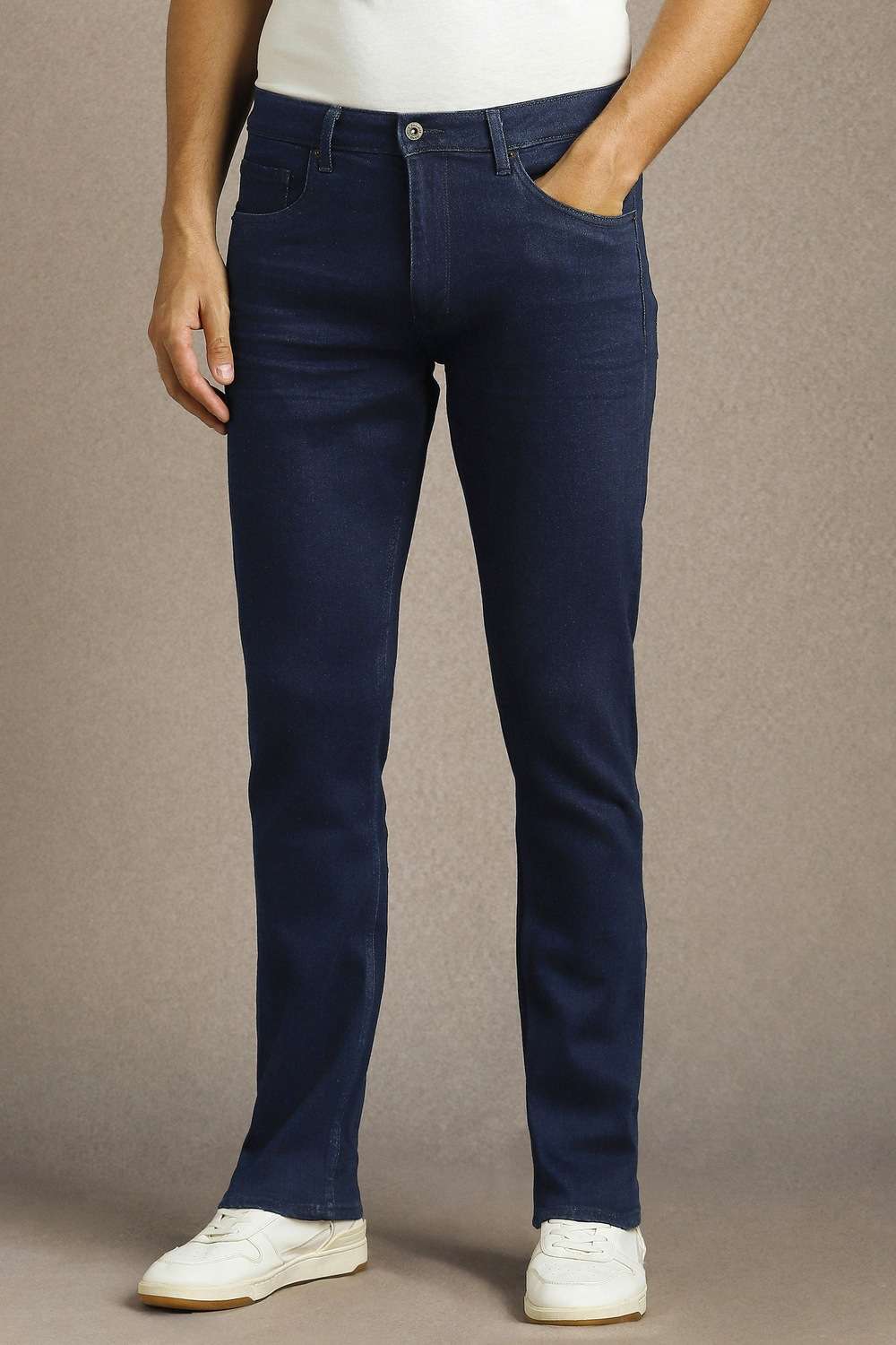 Dark-Wash-Cotton-Blend-Regular-Fit-Men-s-Jeans